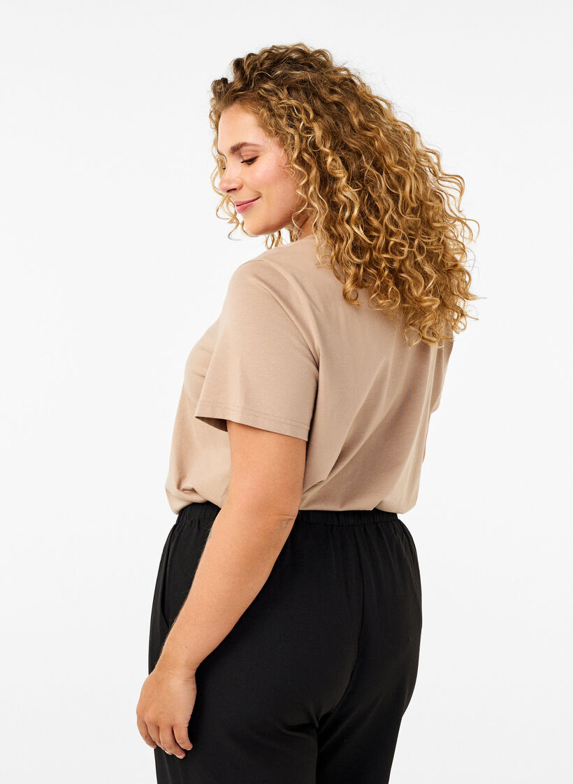 T-shirt z motywem, S. Mink w. Text, Model image number 1