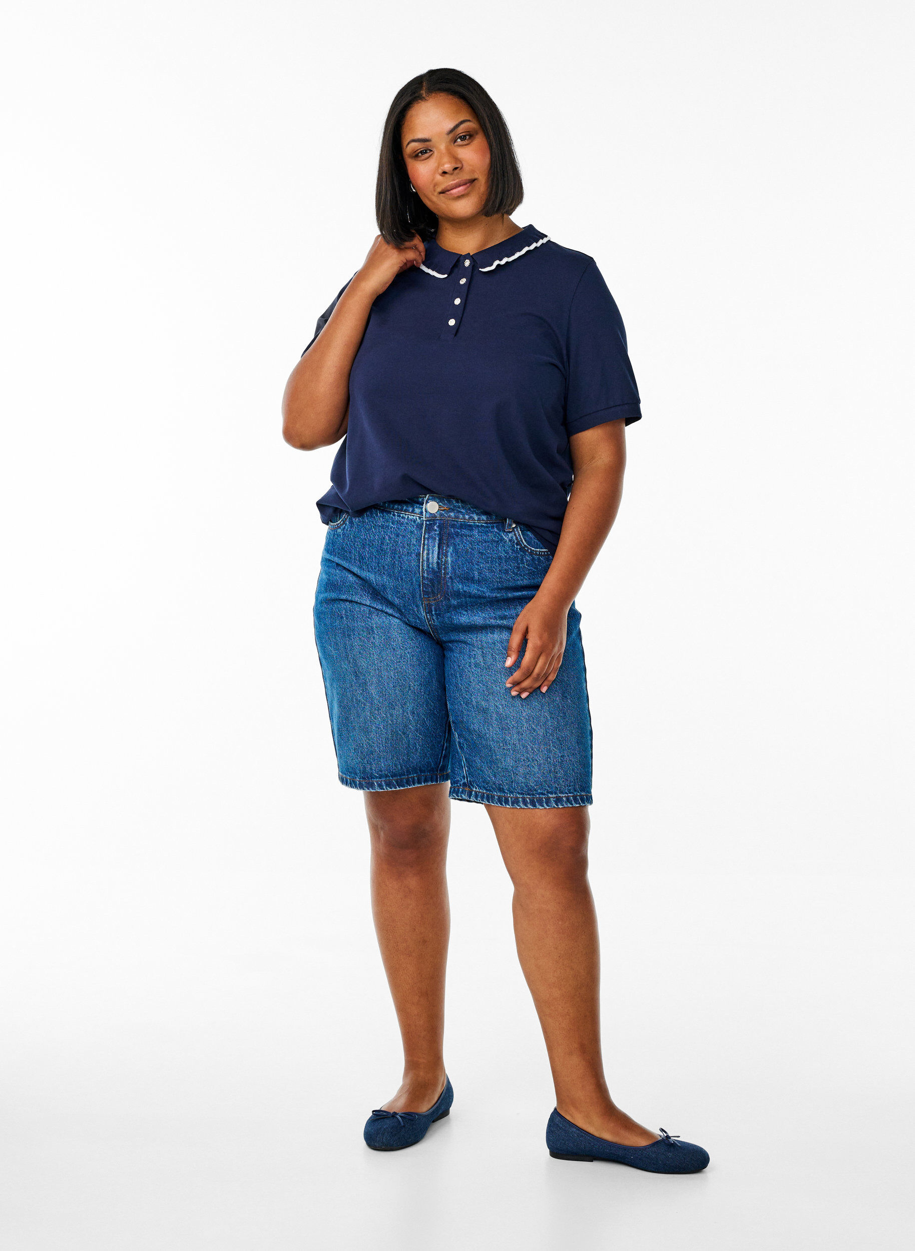 Zizzi Koszulka polo z guzikami z krysztalk&oacute;w i falbanka, Niebieskie, Model image number 1