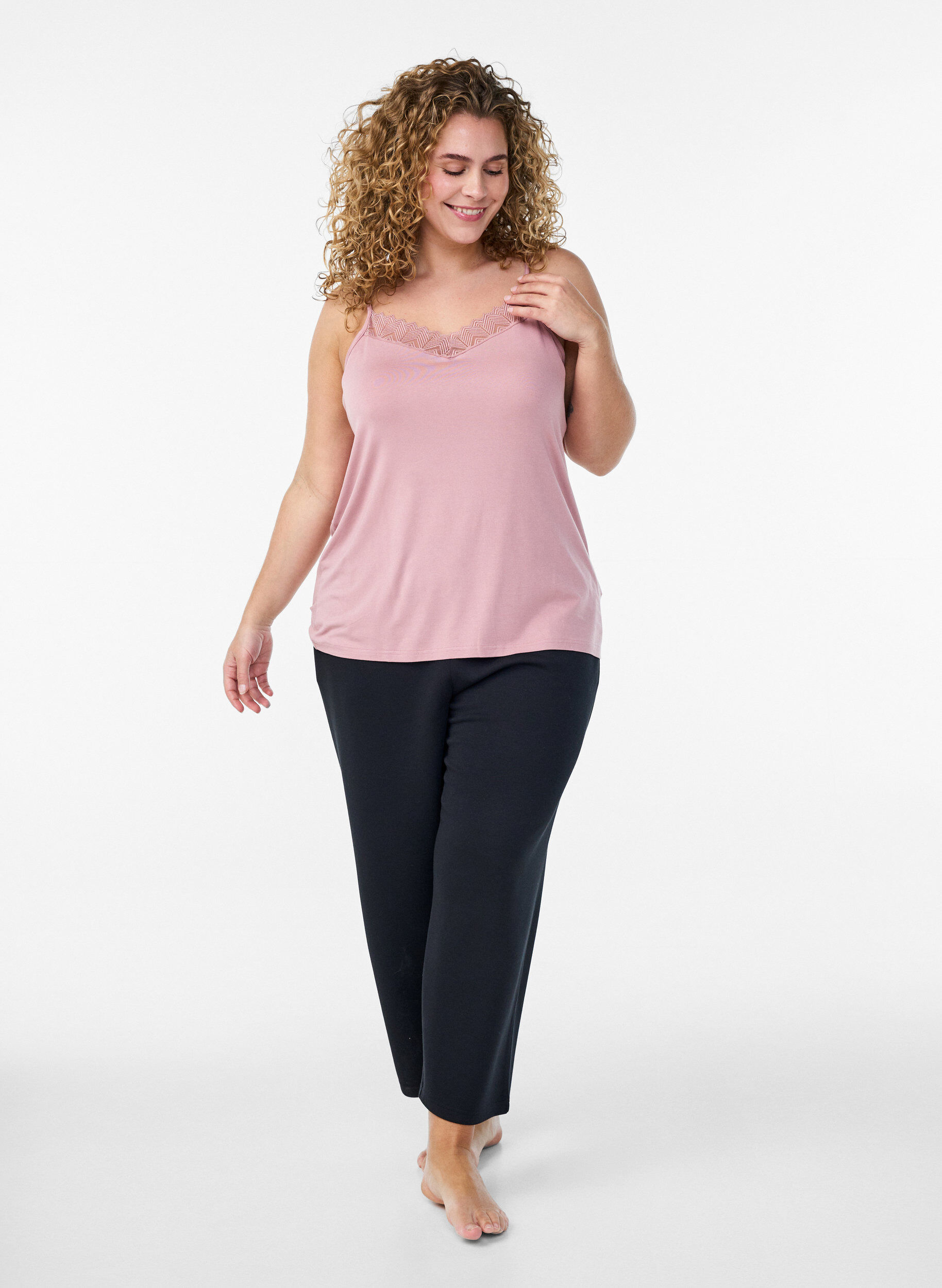 Zizzi Top z koronkowym detalem i ramiaczkami typu spaghetti, 1342, Model image number 1