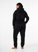 Bluza z kapturem i nadrukiem, Czarne, Model image number 2
