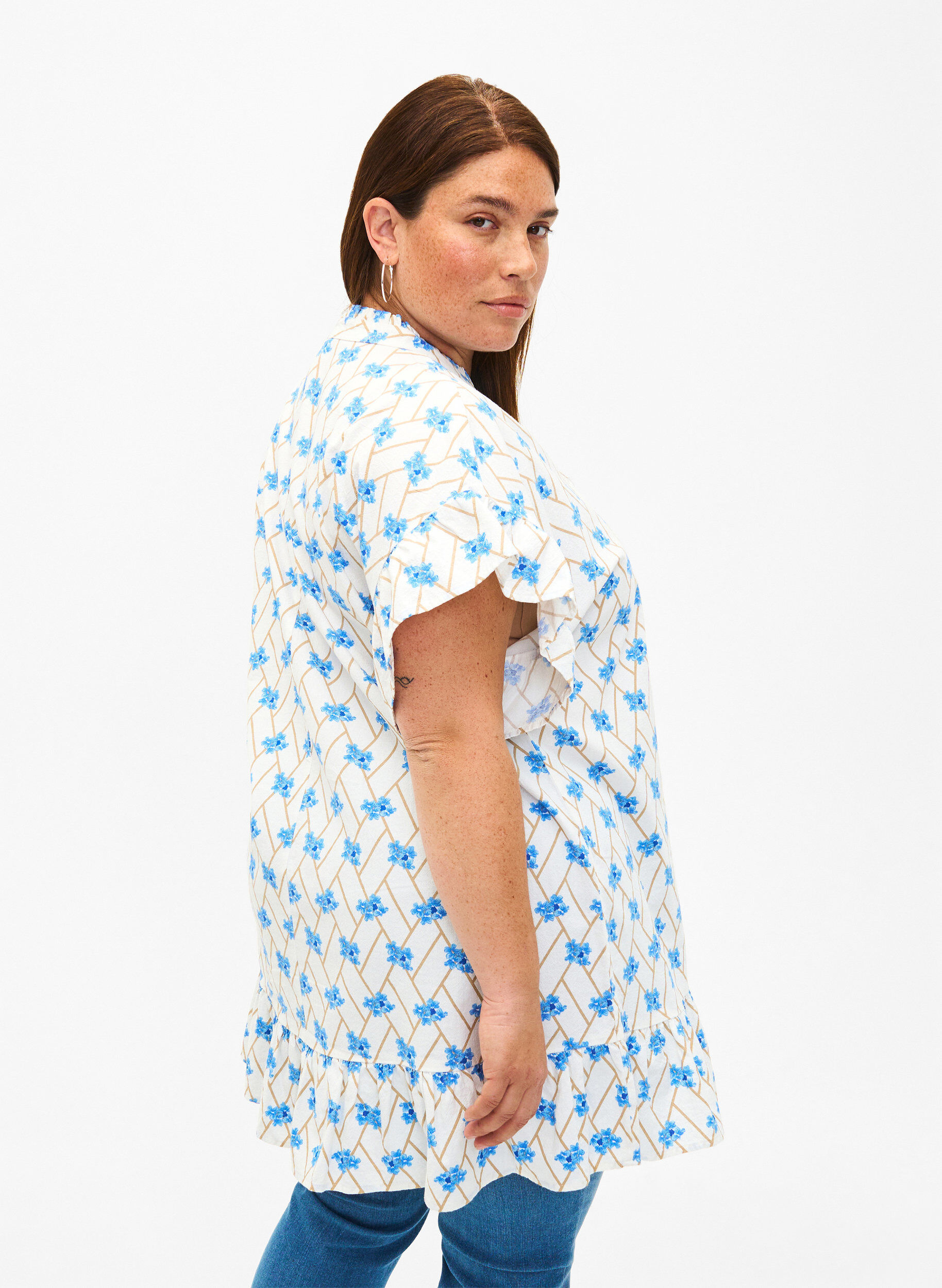 Zizzi Bawelniana tunika w kwiaty, Snow White Flower, Model image number 1