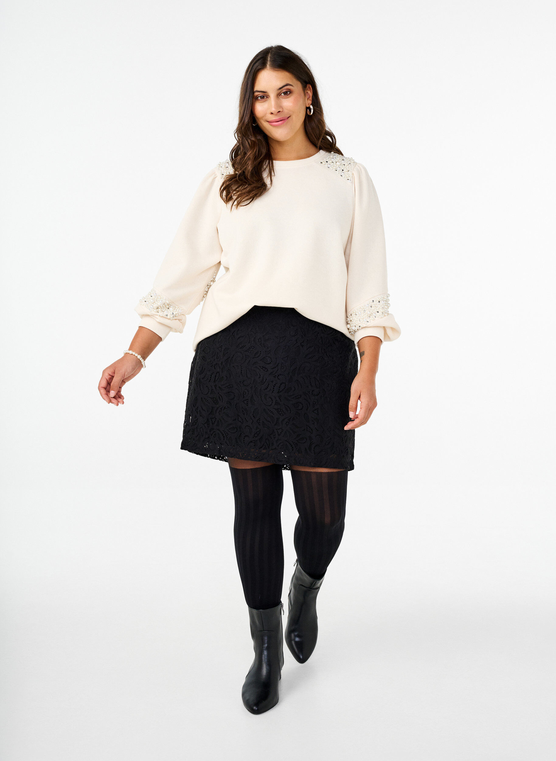 Zizzi Bluza z perlowymi detalami, Buttercream, Model image number 3