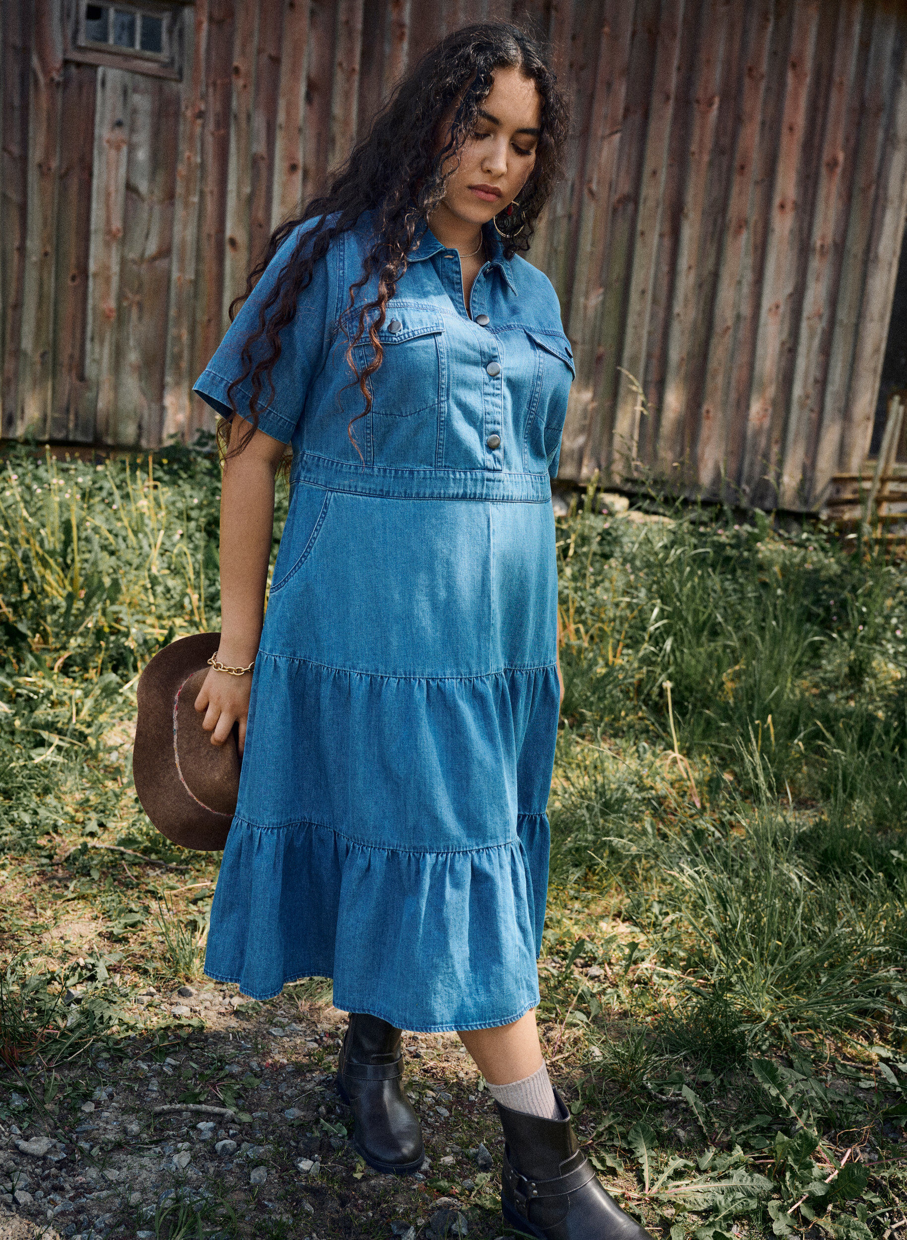 Zizzi Dzinsowa sukienka midi z guzikami i kr&oacute;tkim rekawem, Niebieskie, Image image number 0