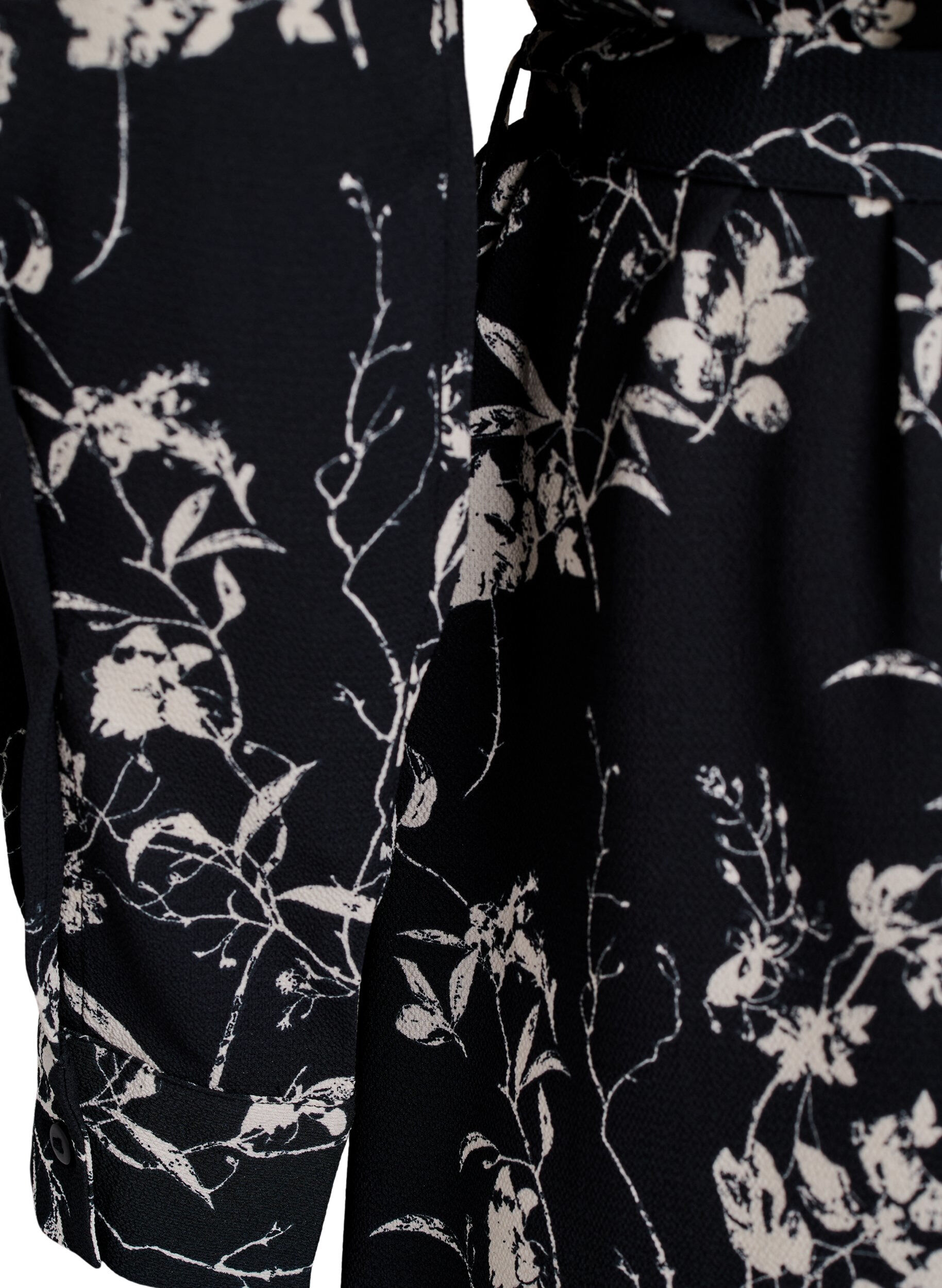 Zizzi Dluga sukienka koszulowa z paskiem do wiazania, Czarne, Packshot image number 3