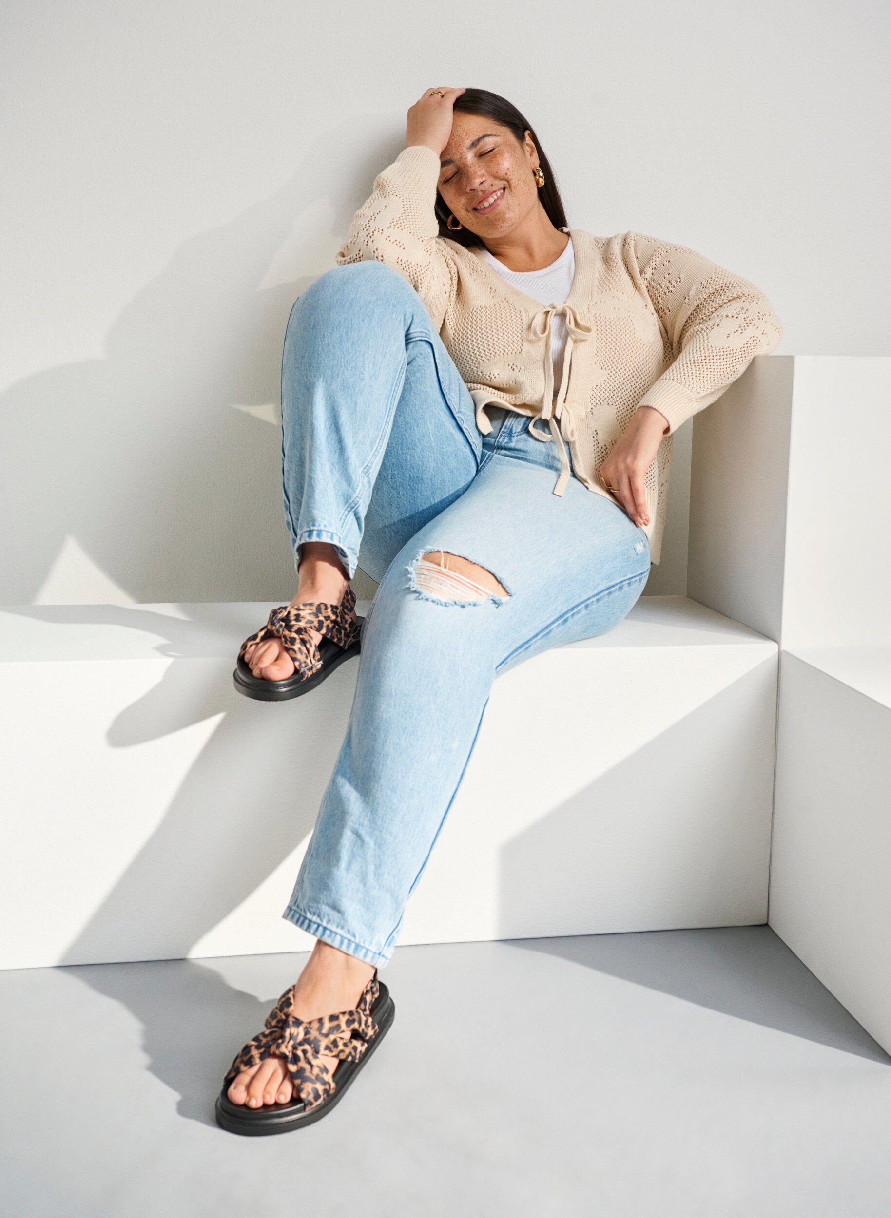 Zizzi Szerokie - Sandal z detalem wiazania, Brązowy, Image image number 0