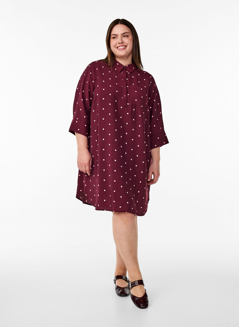 Kr&oacute;tka sukienka z kolnierzykiem i kieszenia na piersi, Czerwony, Model image number 1