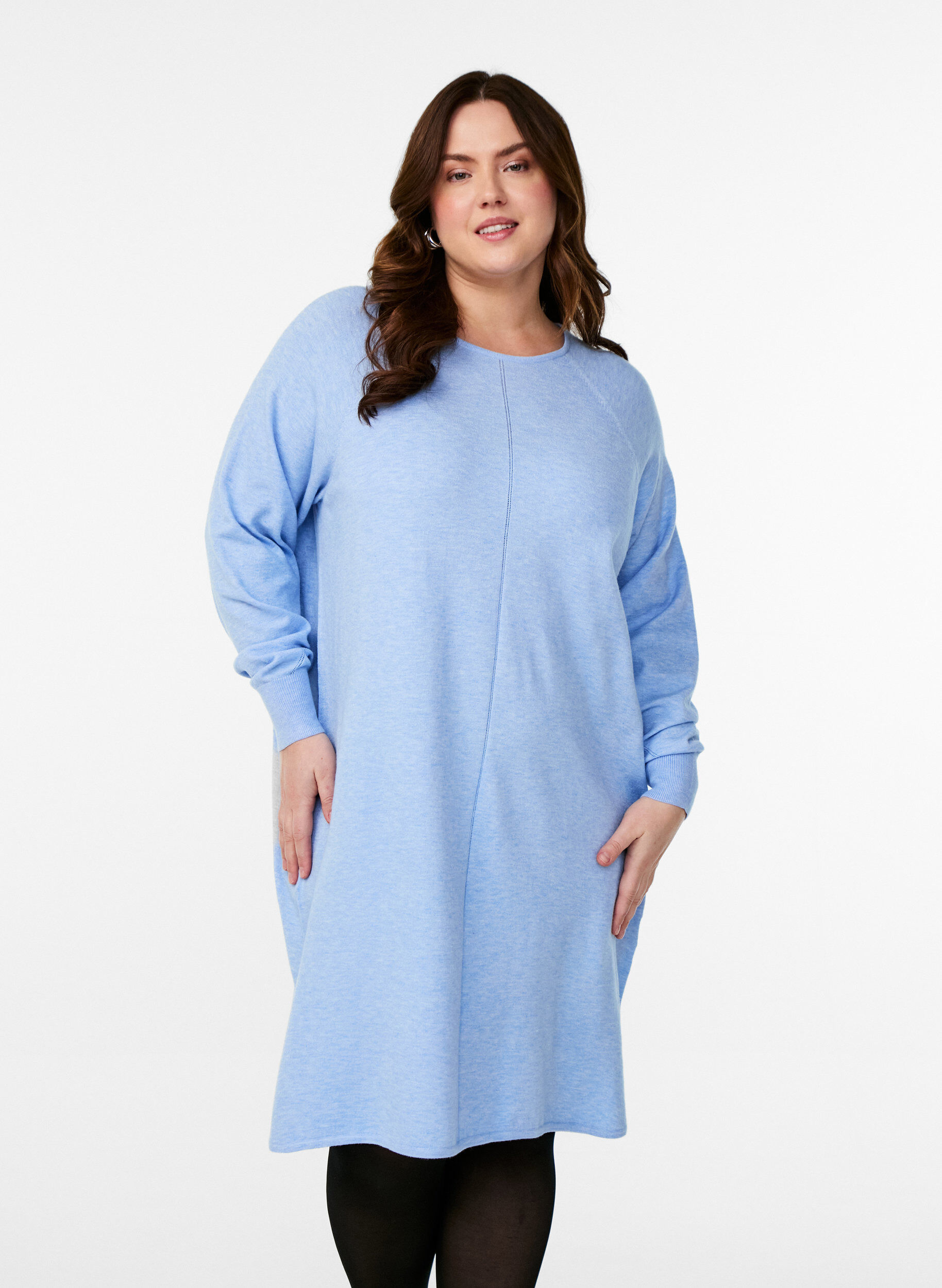 Zizzi Dzianinowa sukienka z okraglym dekoltem i dzianinowym wzorem, Della R. Blue Mel., Model image number 0