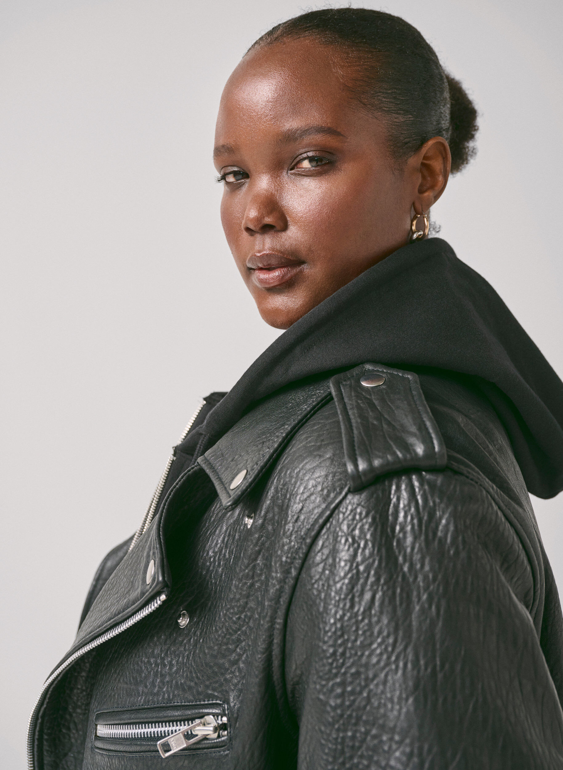 Zizzi Sk&oacute;rzana kurtka typu biker z kieszeniami, Black, Image image number 0