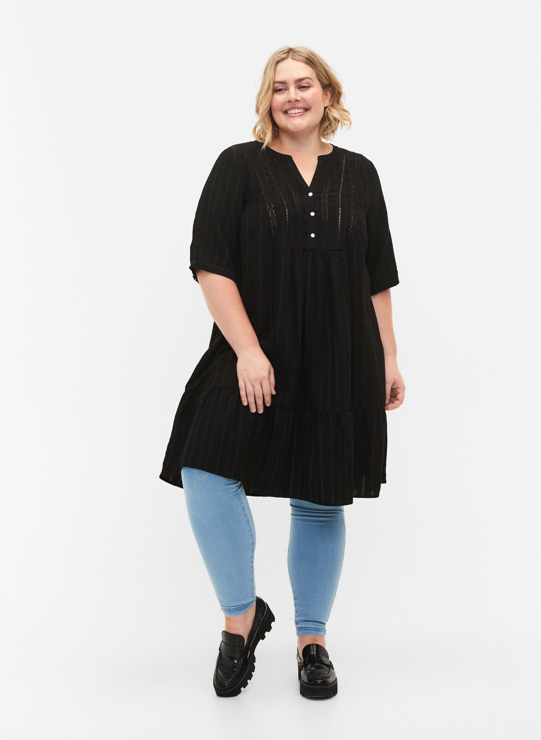 Zizzi Sukienka z wiskozy w paski z koronkowymi wstazkami, Black, Model image number 2