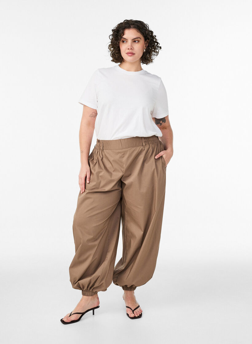 Bawelniana koszulka z nadrukiem, Biały, Model image number 1