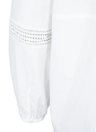 Bluzka koszulowa z kolnierzykiem z falbanami i szydelkowym paskiem, Bright White, Packshot image number 3