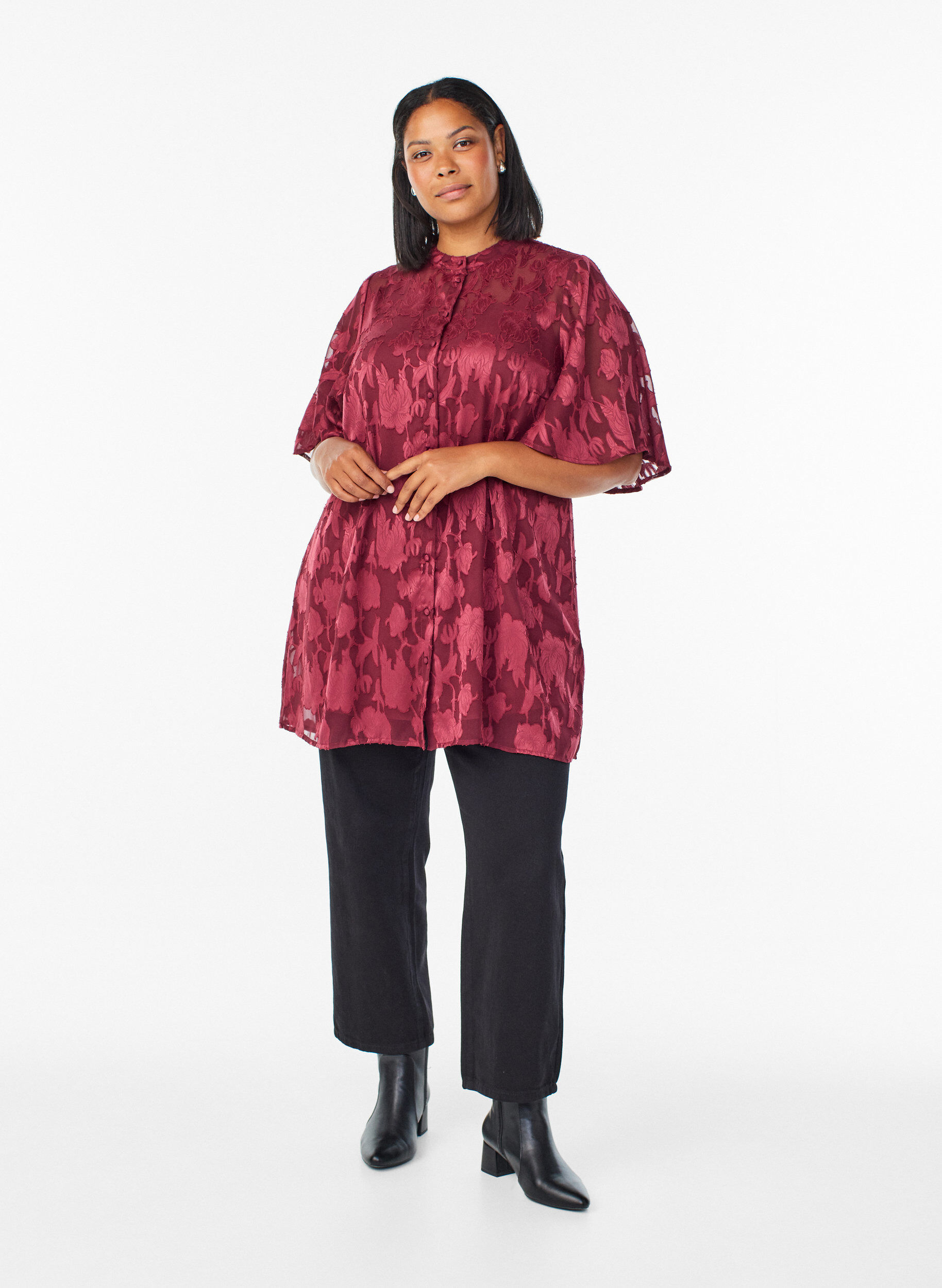 Zizzi Kr&oacute;tka sukienka o kroju A z kwiatowym wzorem, Ciemnobordowy, Model image number 1