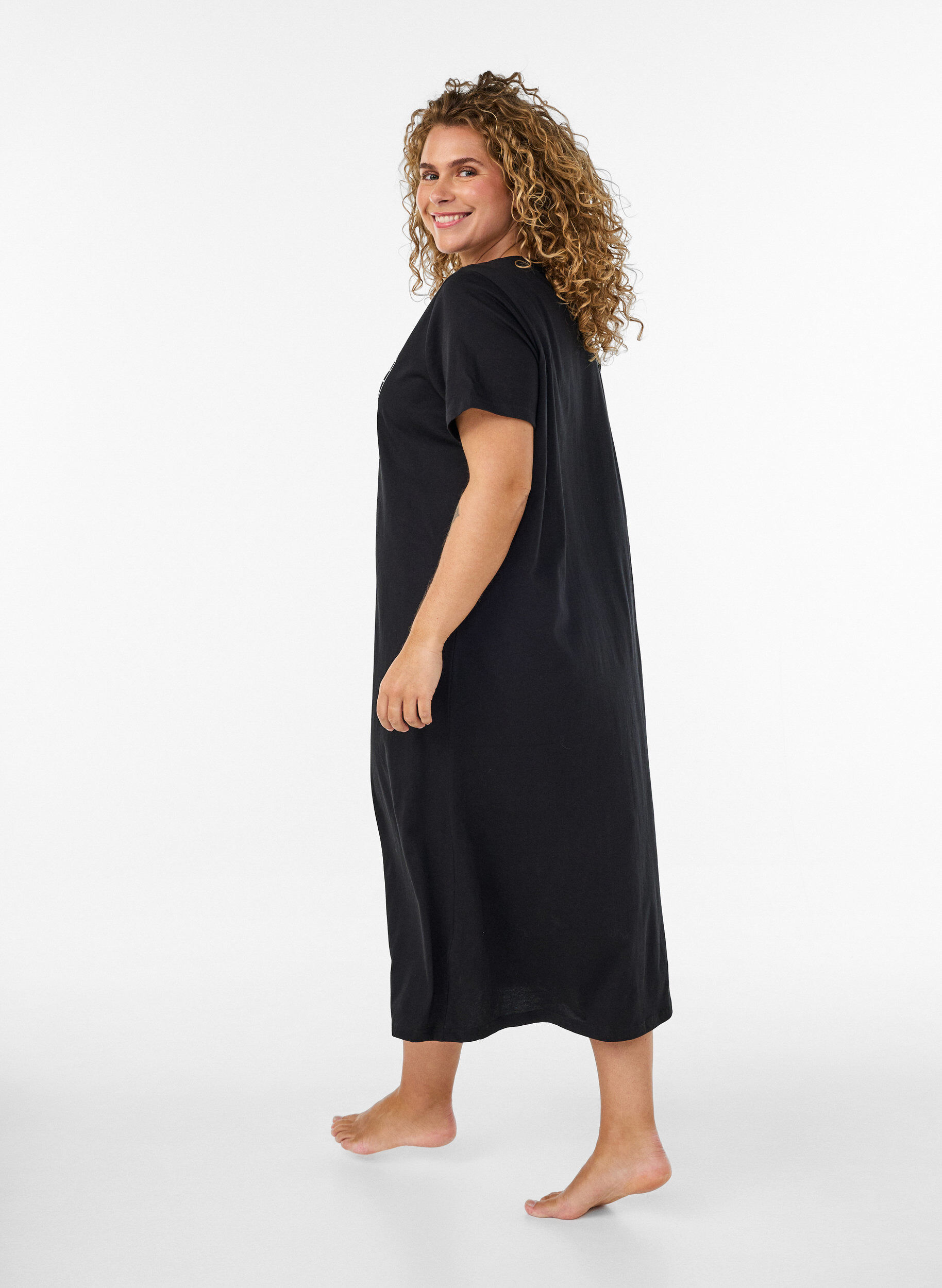 ZizziKoszula nocna midi z bawelna organiczna, Czarne, Model image number 1