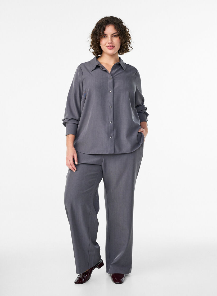 Koszula z kolnierzykiem i guziki, Szary, Model image number 1