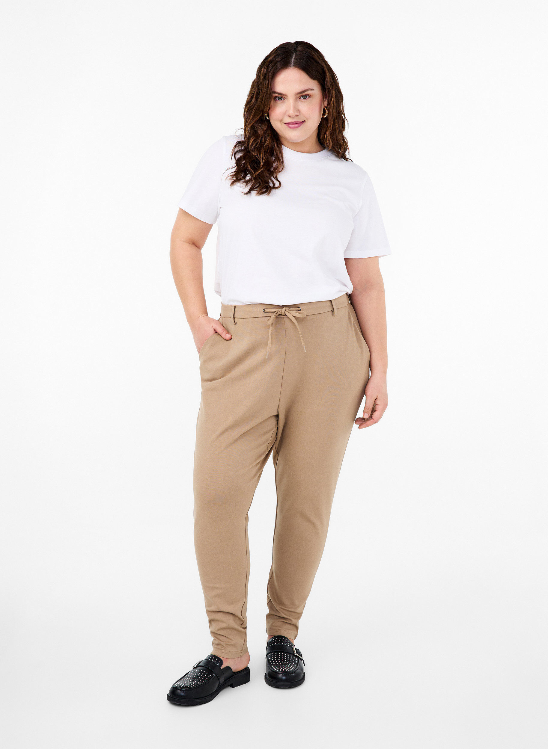 ZizziPrzyciete spodnie Maddison, Beżowy, Model image number 0