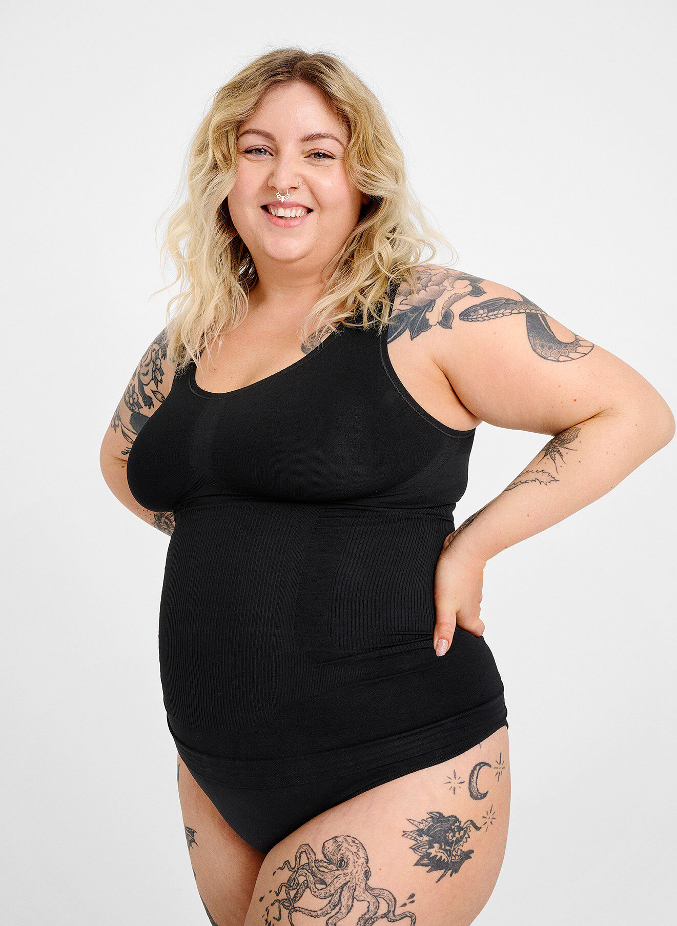 Zizzi Top modelujacy z szerokimi ramiaczkami, Czarne, Image image number 0