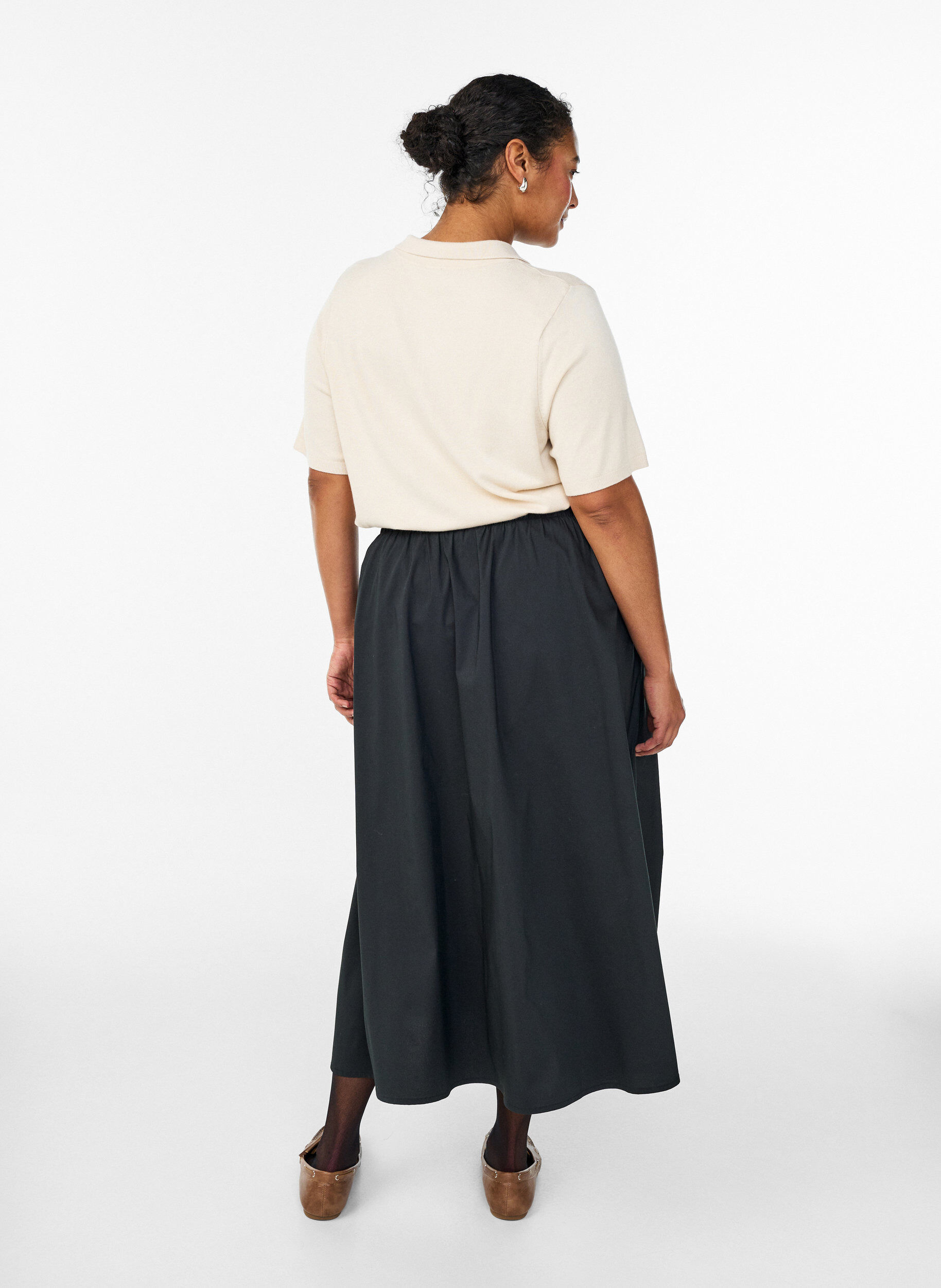 Zizzi Drobno dzianej koszulka polo z kr&oacute;tkim rekawem, Beżowy, Model image number 1