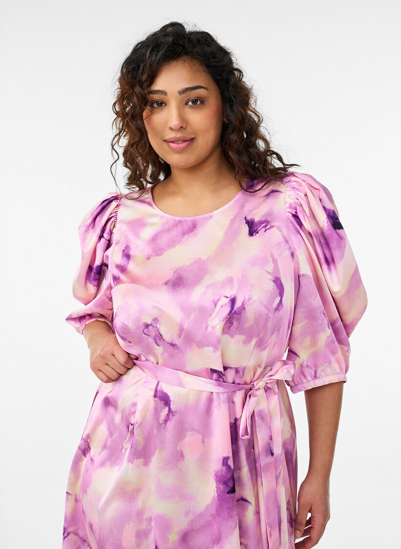 Sukienka imprezowa z kr&oacute;tkim rekawem i wiazanym paskiem, Fioletowy, Model image number 2