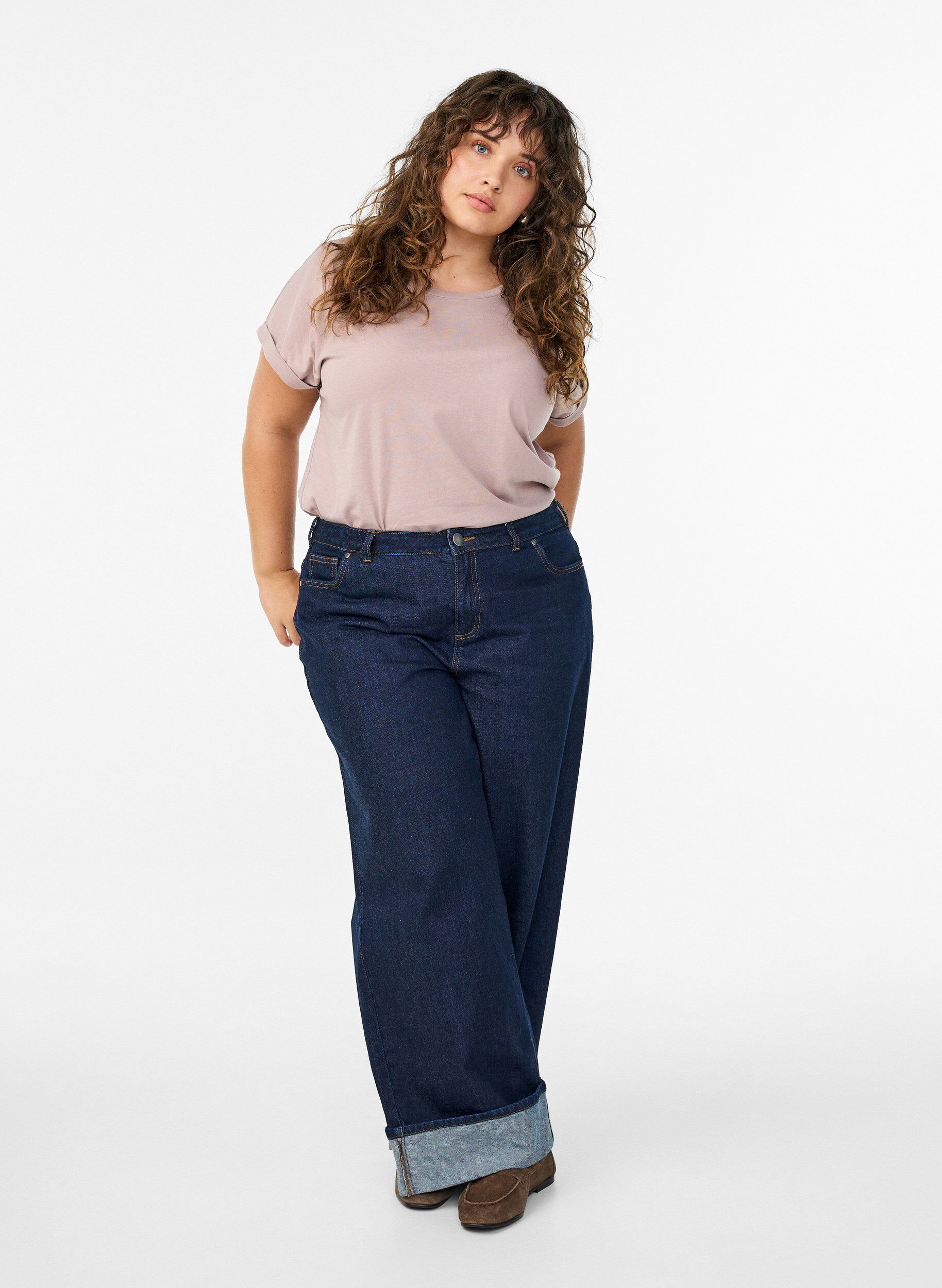 Zizzi T-shirt z kr&oacute;tkim rekawem w mieszance bawelny, R&oacute;żowy, Model image number 1