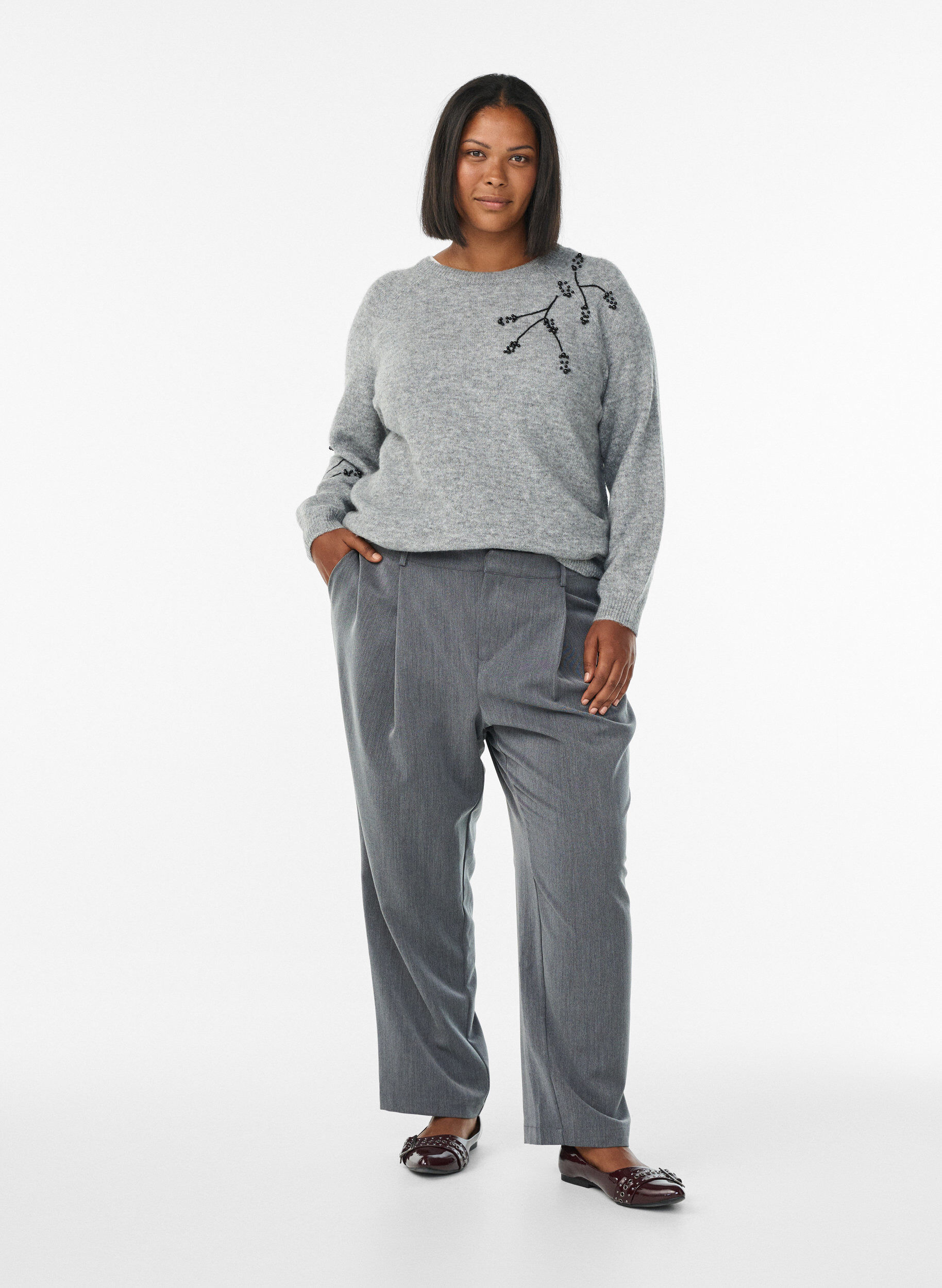 Dopasowane spodnie z wysokim stanem i prostymi nogawkami, Ciemnoszary, Model