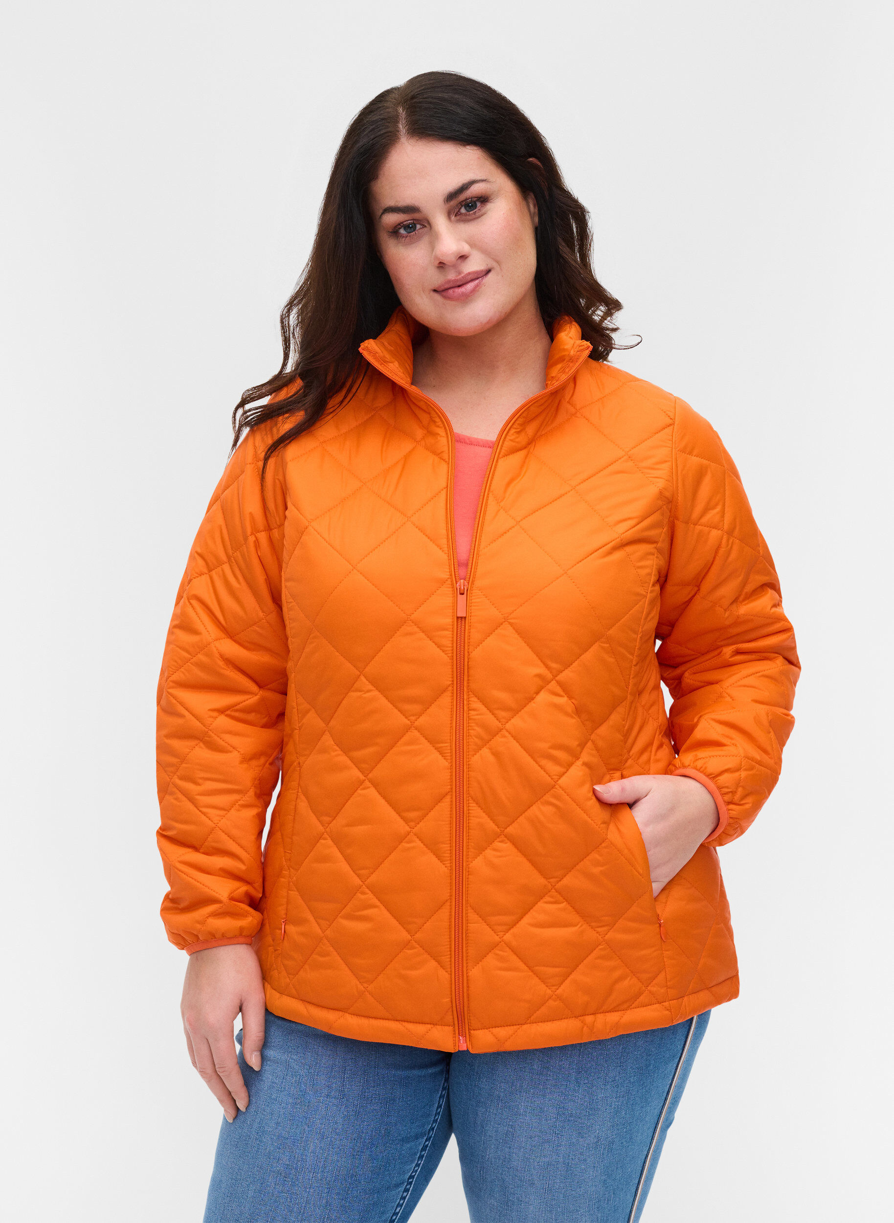 Zizzi Lightweight quilted jacket with zip and pockets, Mandarin Orange, Model image number 0