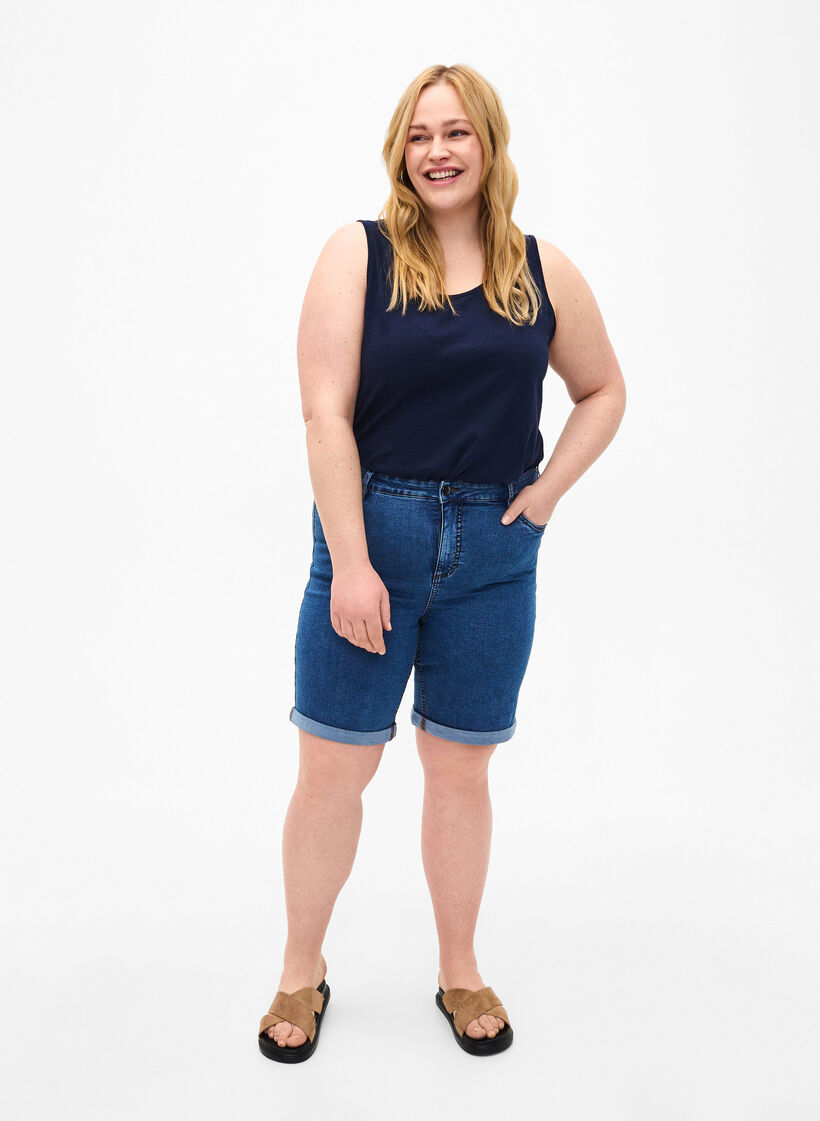 Obcisle szorty jeansowe z wysokim stanem, Blue Denim, Model image number 3