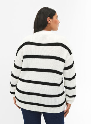 FLASH – dzianinowy sweter w paski, White/Black Stripe, Model image number 1