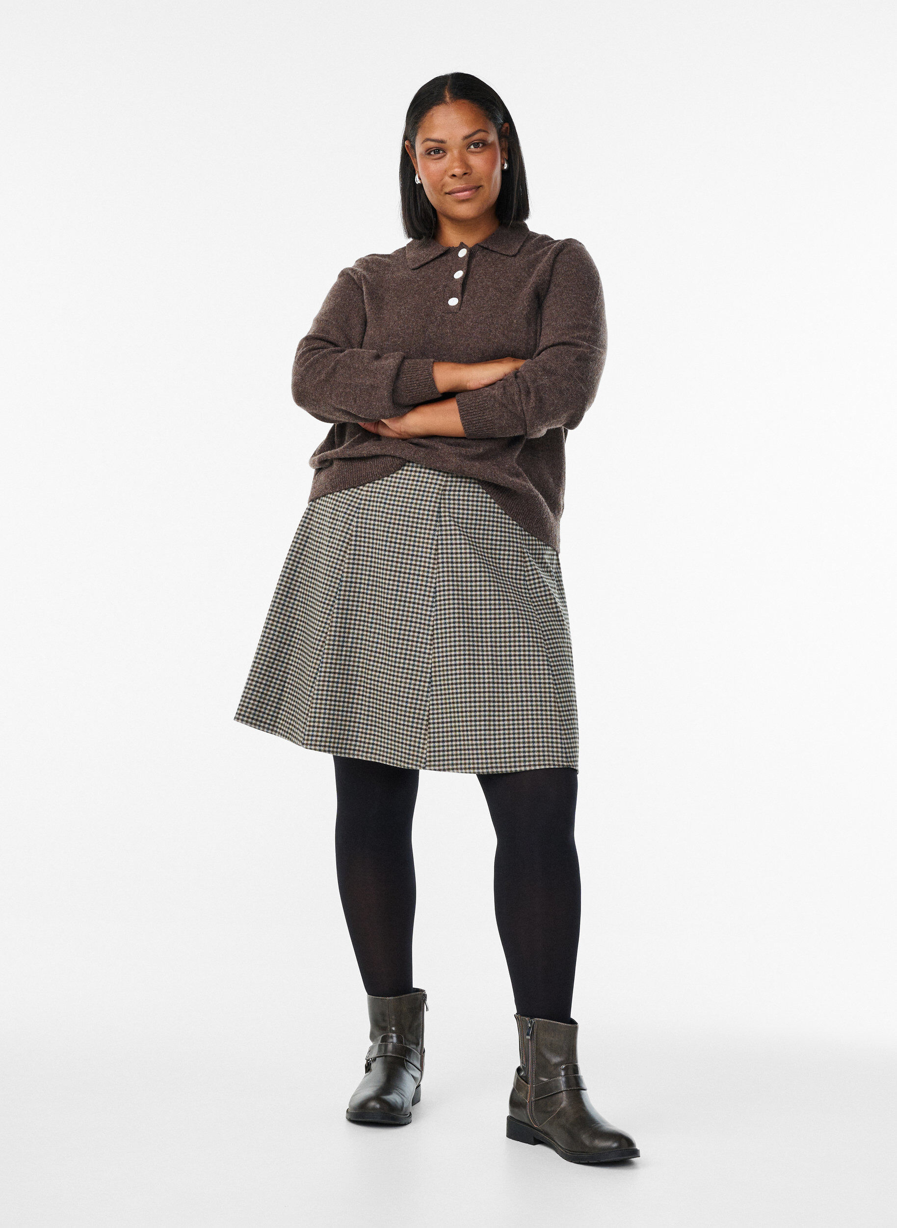 Zizzi Kr&oacute;tka sp&oacute;dniczka w ksztalcie litery A, Brązowy, Model image number 1