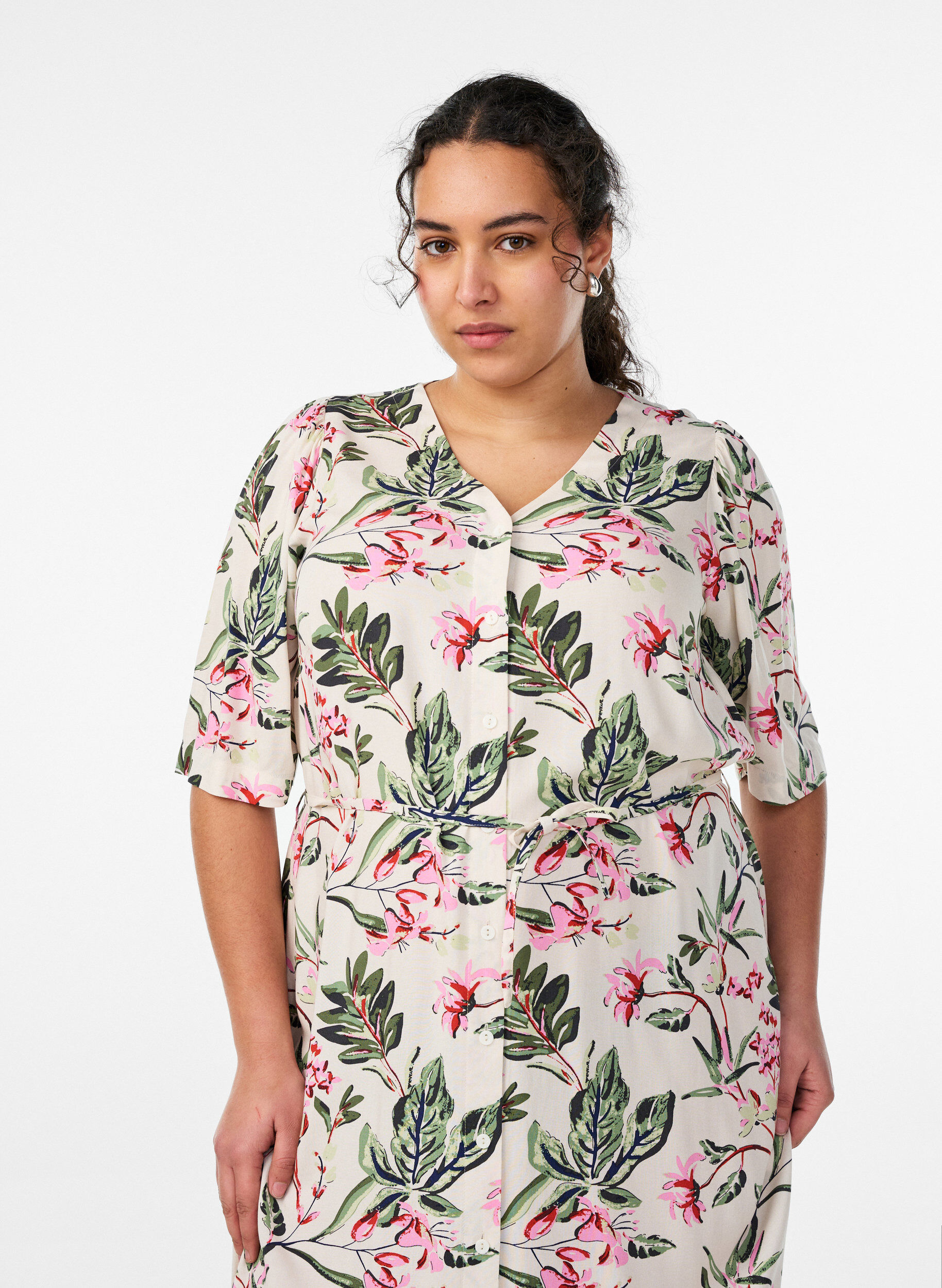 Zizzi Sukienka midi z nadrukiem i wiazanym paskiem, Biały, Model image number 2