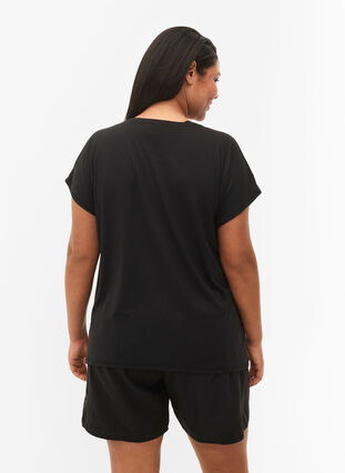 Koszulka treningowa z krótkim rekawem i nadrukiem, Black/Pink Print, Model image number 1