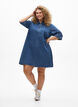 Kr&oacute;tka sukienka jeansowa z zamkiem i rekawami 3/4, Niebieskie, Model image number 1
