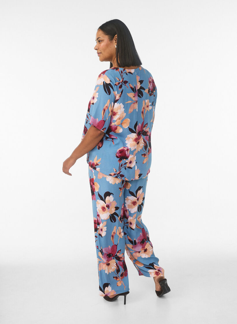 Luzne spodnie z wiskozy z nadrukiem, Niebieskie, Model image number 1