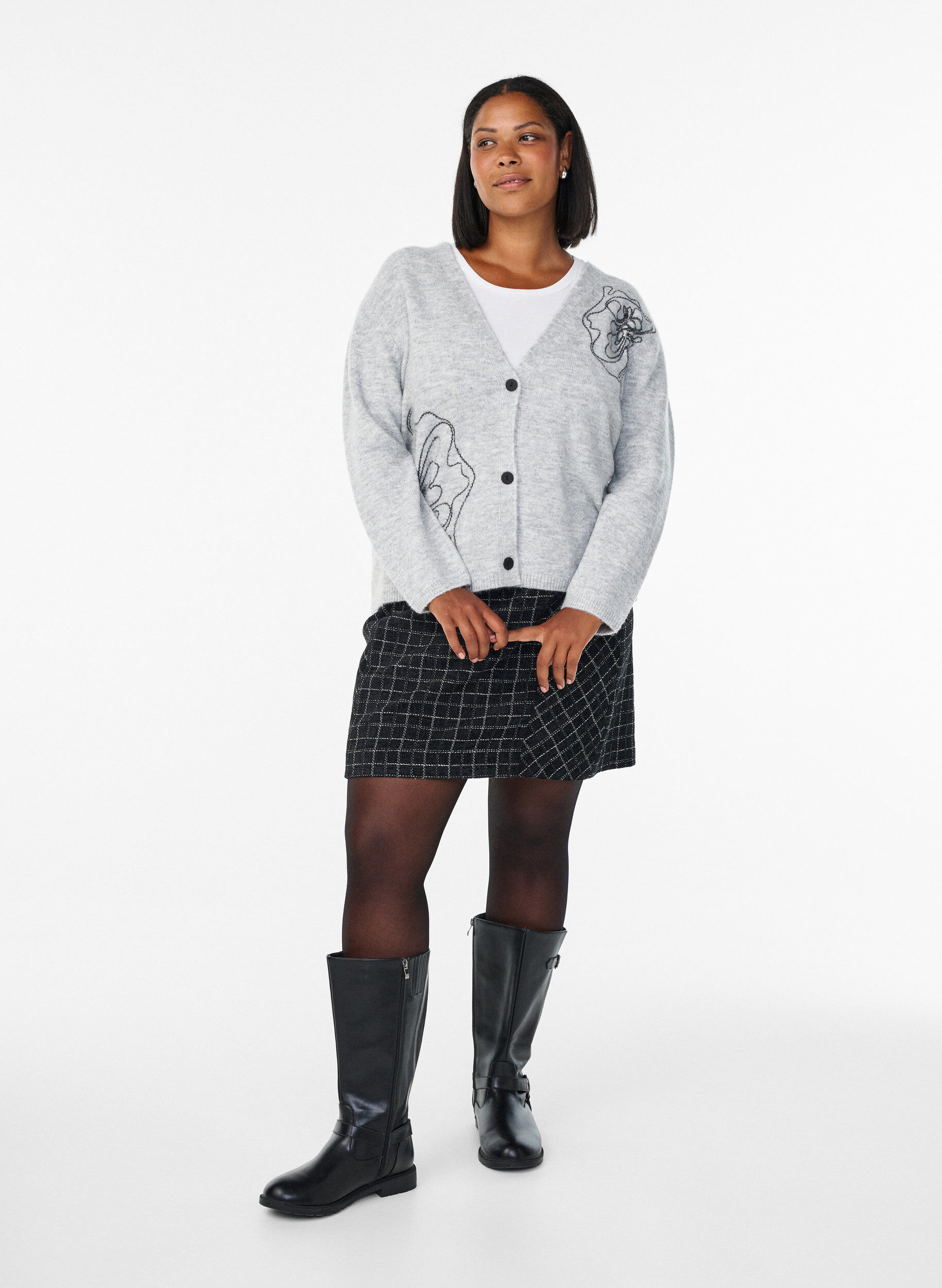 Zizzi Kardigan z dekoltem w szpic i haftowanymi kwiatami, Szary, Model image number 1