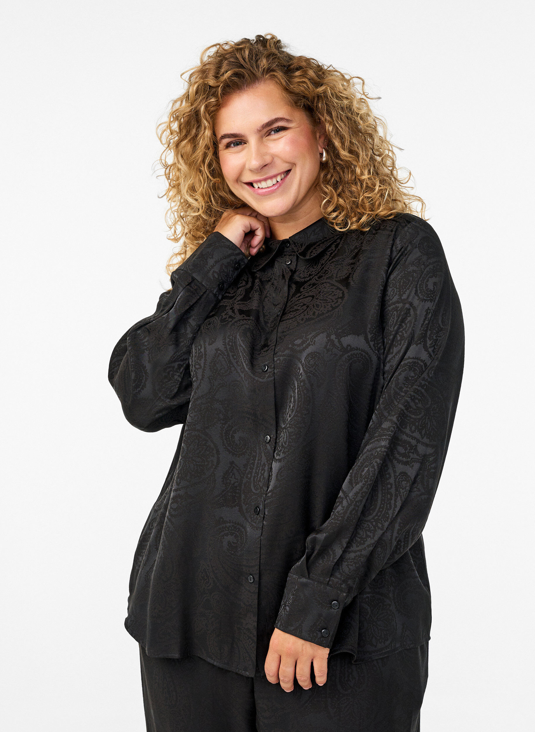 Zizzi Koszula z wzorem paisley w tonacji ton w ton, Czarne, Model image number 0