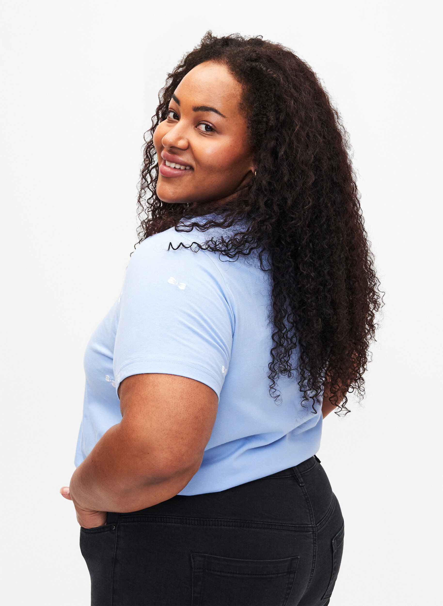 Zizzi Koszulka z&nbsp;organicznej bawelny z&nbsp;kokardkami, Serenity W. Bow Emb., Model image number 1