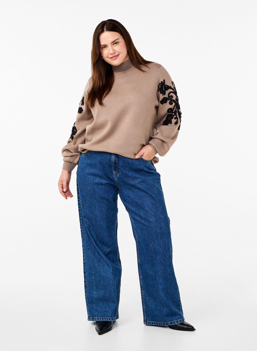 Dzianinowa bluzka z haftem, Desert Taupe Comb, Model image number 2