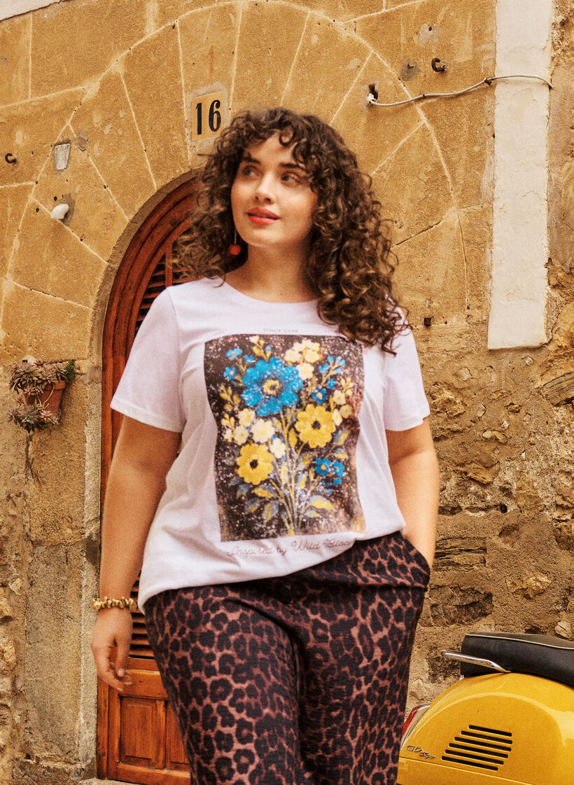 Koszulka bawelniana z nadrukiem z przodu, Biały, Image image number 0