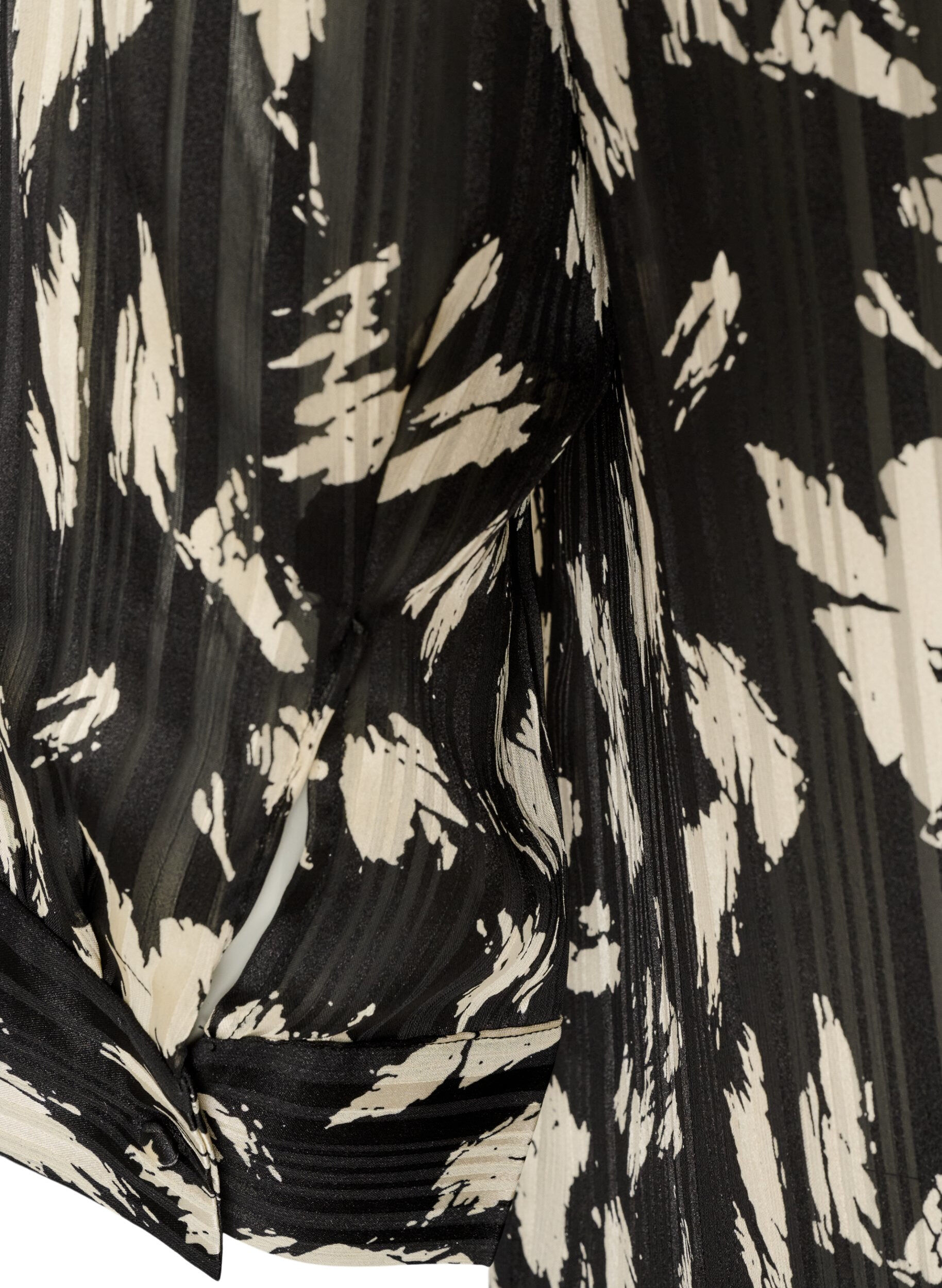 ZizziKoszula w krate z wykladanym kolnierzem i 3/4-sleeves, Czarne, Packshot image number 3