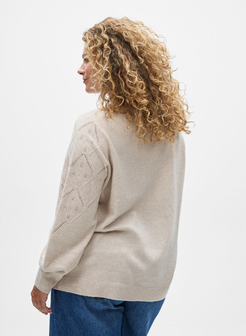 Dzianinowy top z azurowym wzorem i bufiastymi rekawami, Beżowy, Model