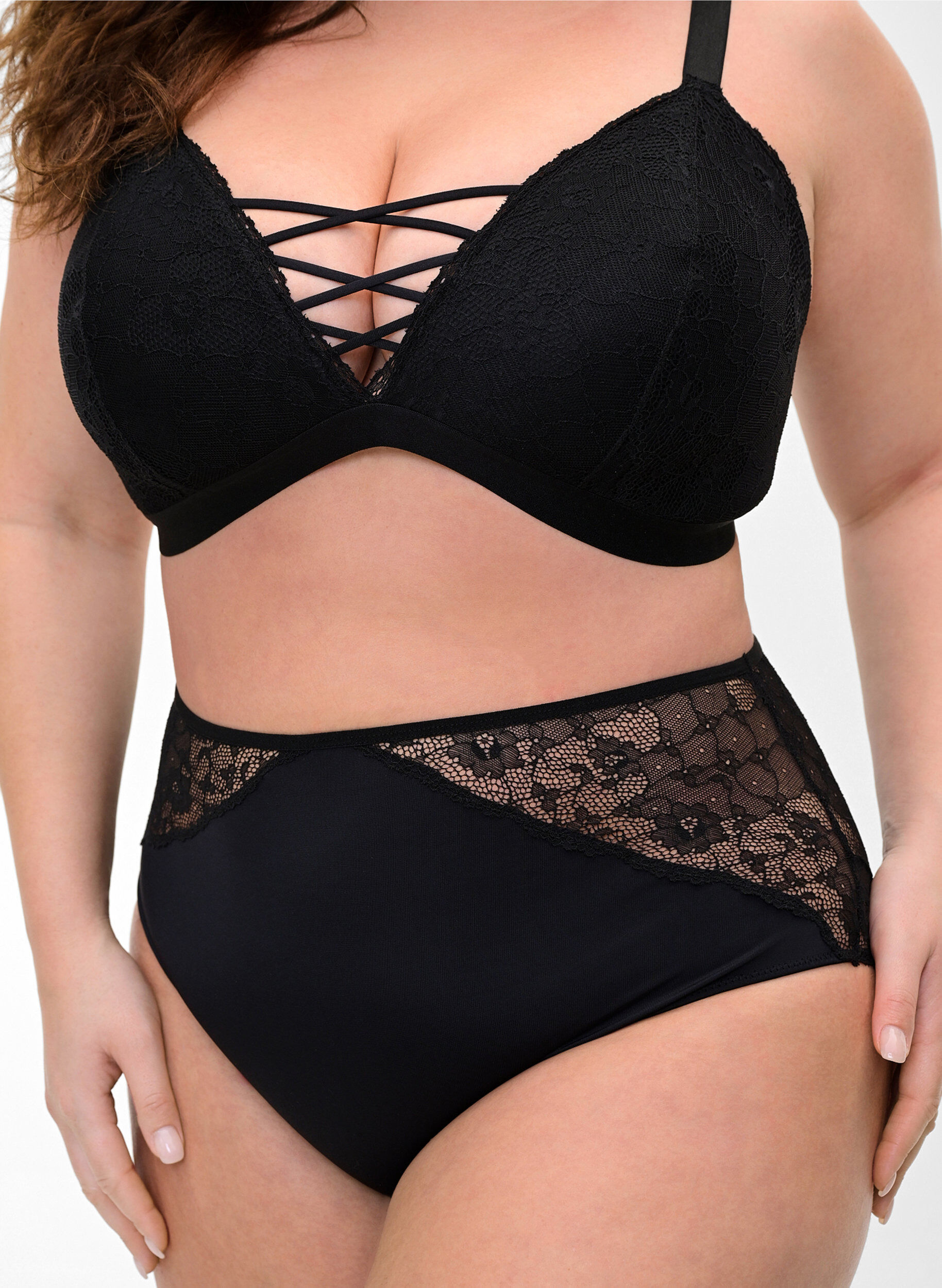 Zizzi High-waisted underwear with lace, Black, Model image number 2