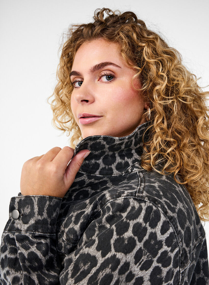 Dzinsowa koszula w panterke z guzikami, Ciemnoszary, Model image number 4