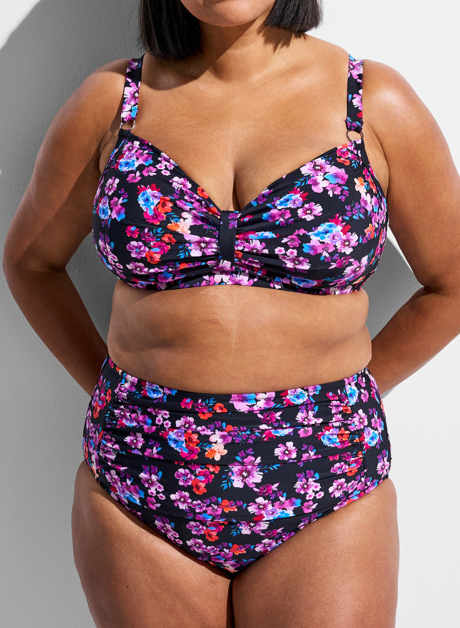 ZizziWzorzysty biustonosz bikini z fiszbinami, Fioletowy, Model image number 3