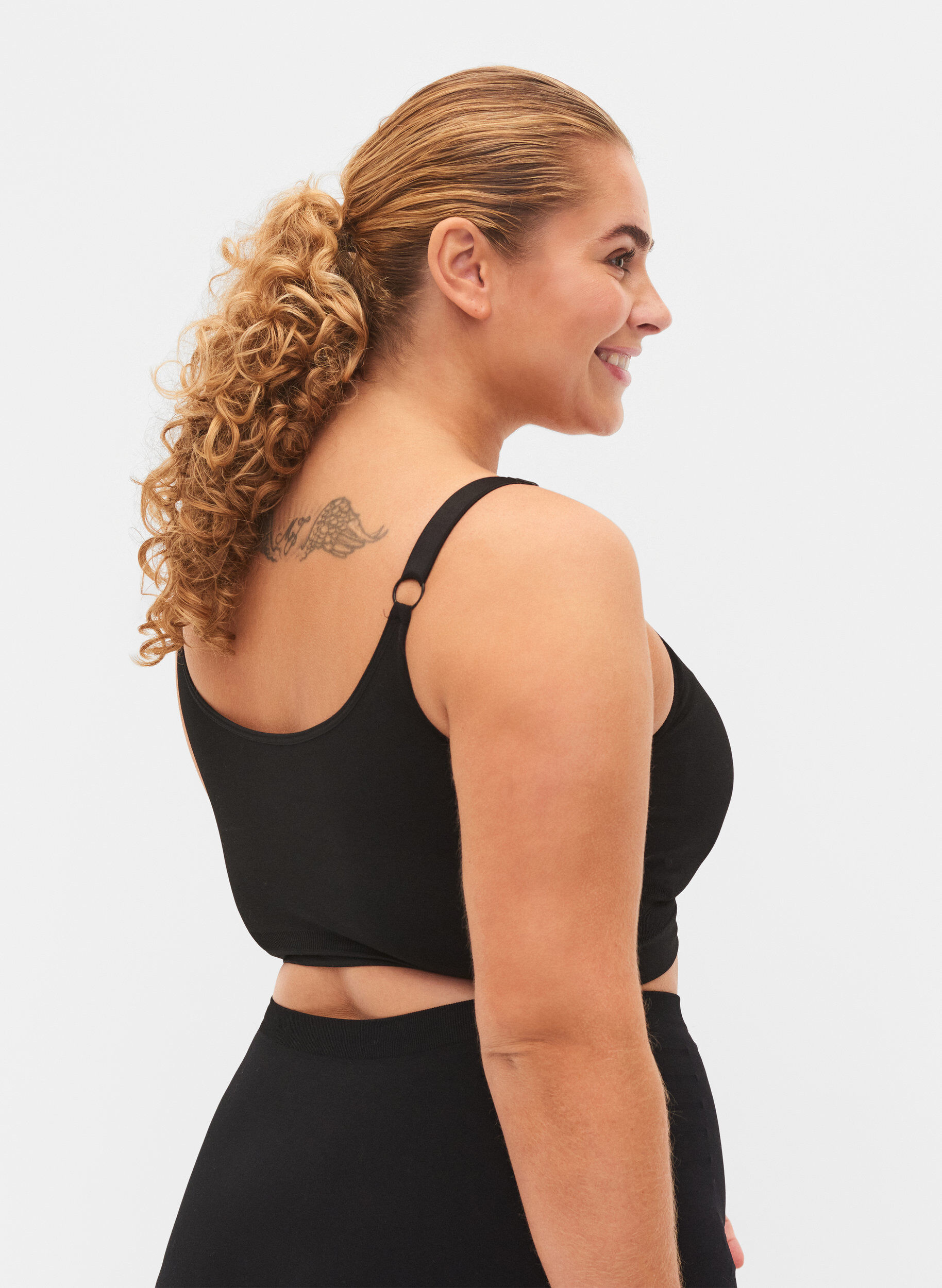 Zizzi Bezszwowy biustonosz z&nbsp;podszewka, Black, Model image number 1