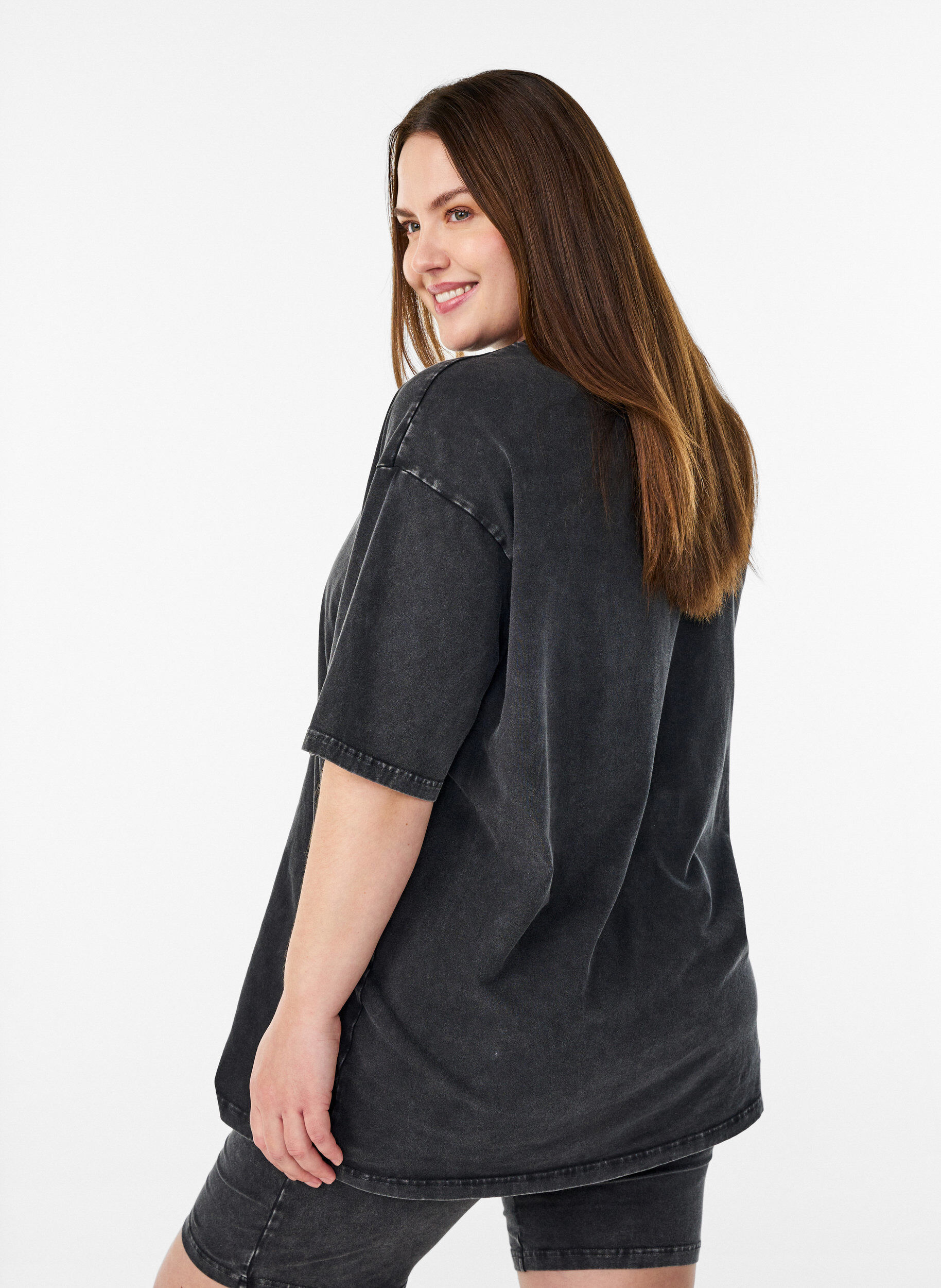 Zizzi Sportowa bawelniana koszulka z efektem prania, Czarne, Model image number 2