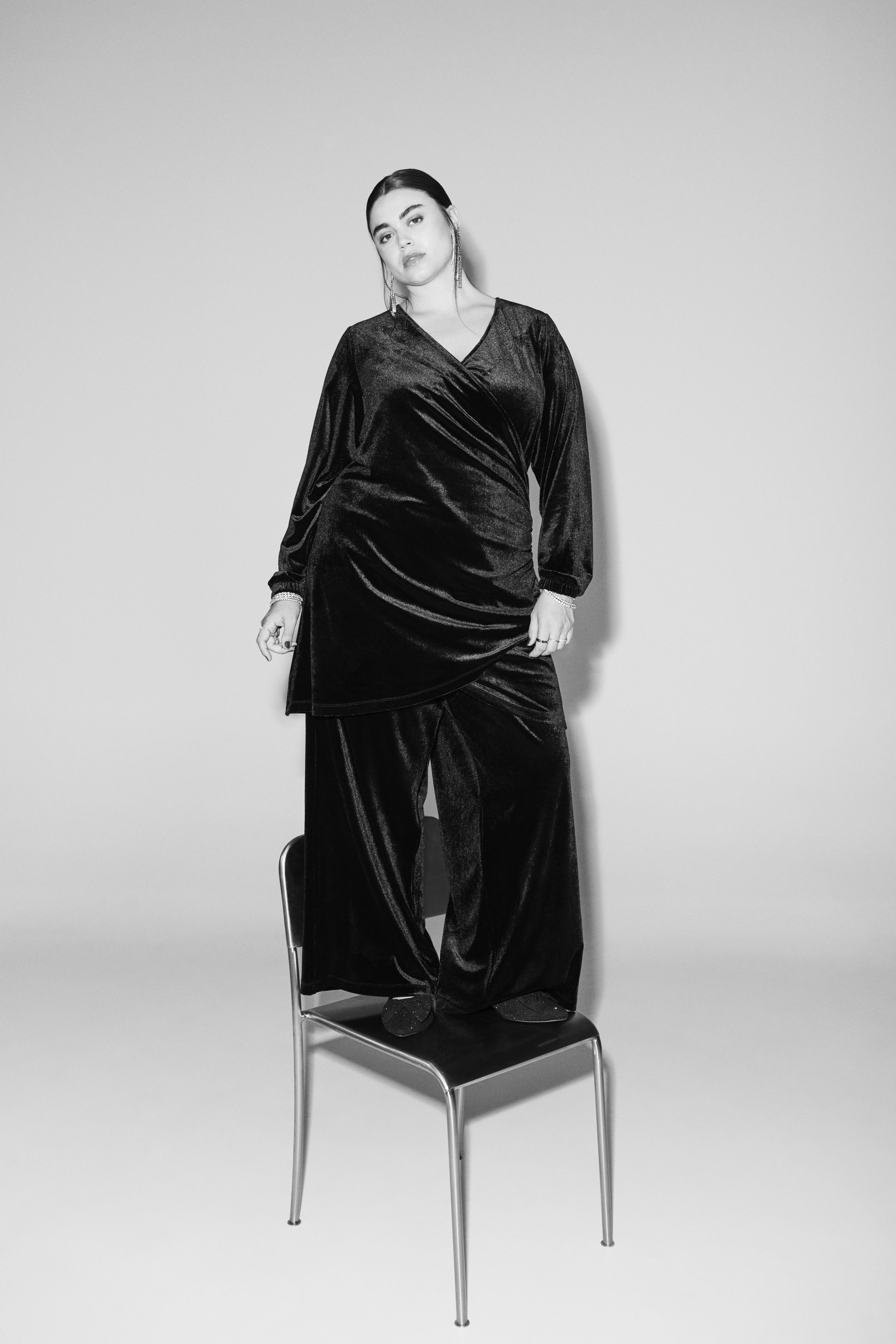 Zizzi Zestaw welurowy z detalami, , Model