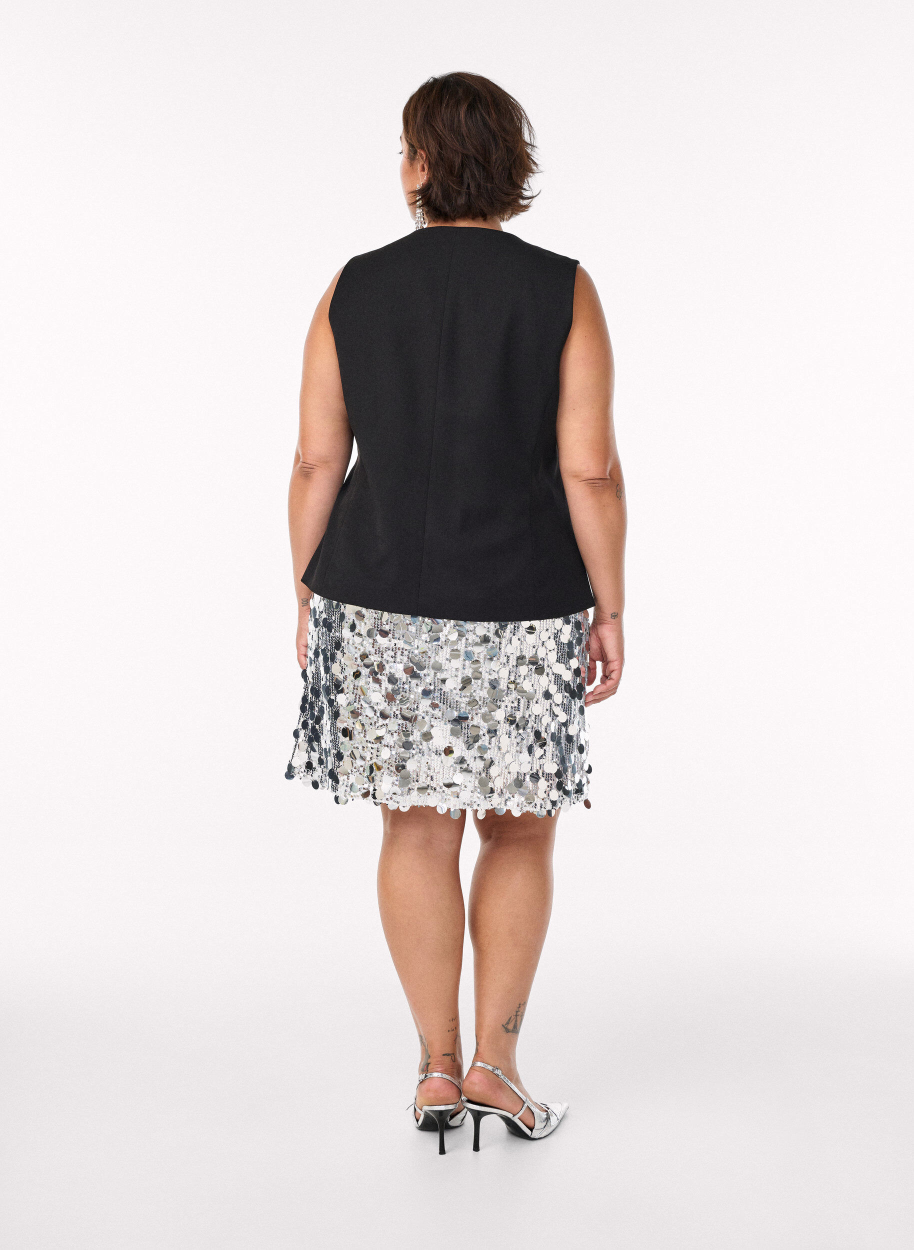 Zizzi Kamizelka zapinana na guziki, Czarne, Model image number 2