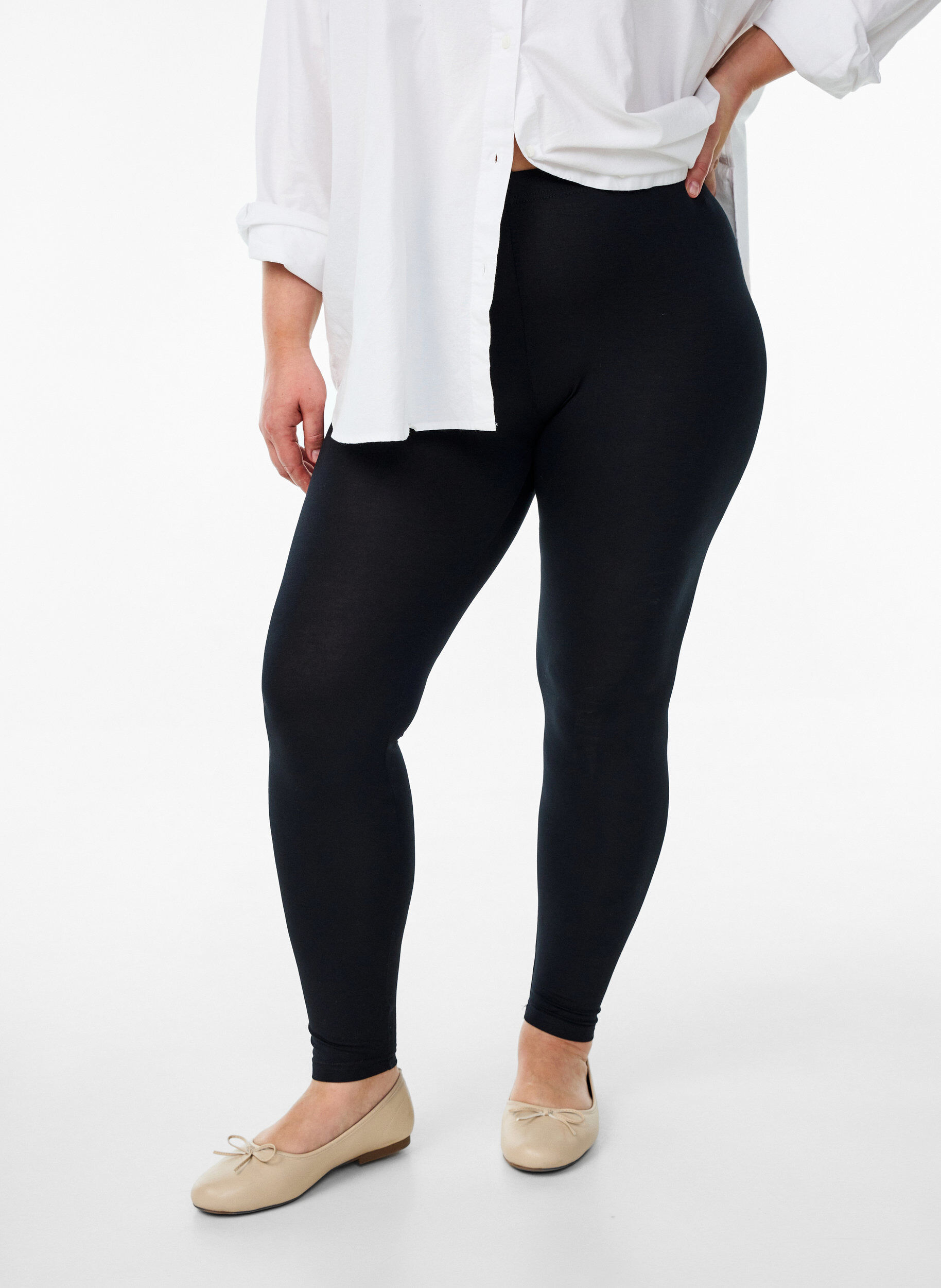 Legginsy z wiskozy w stylu basic, Czarne, Model