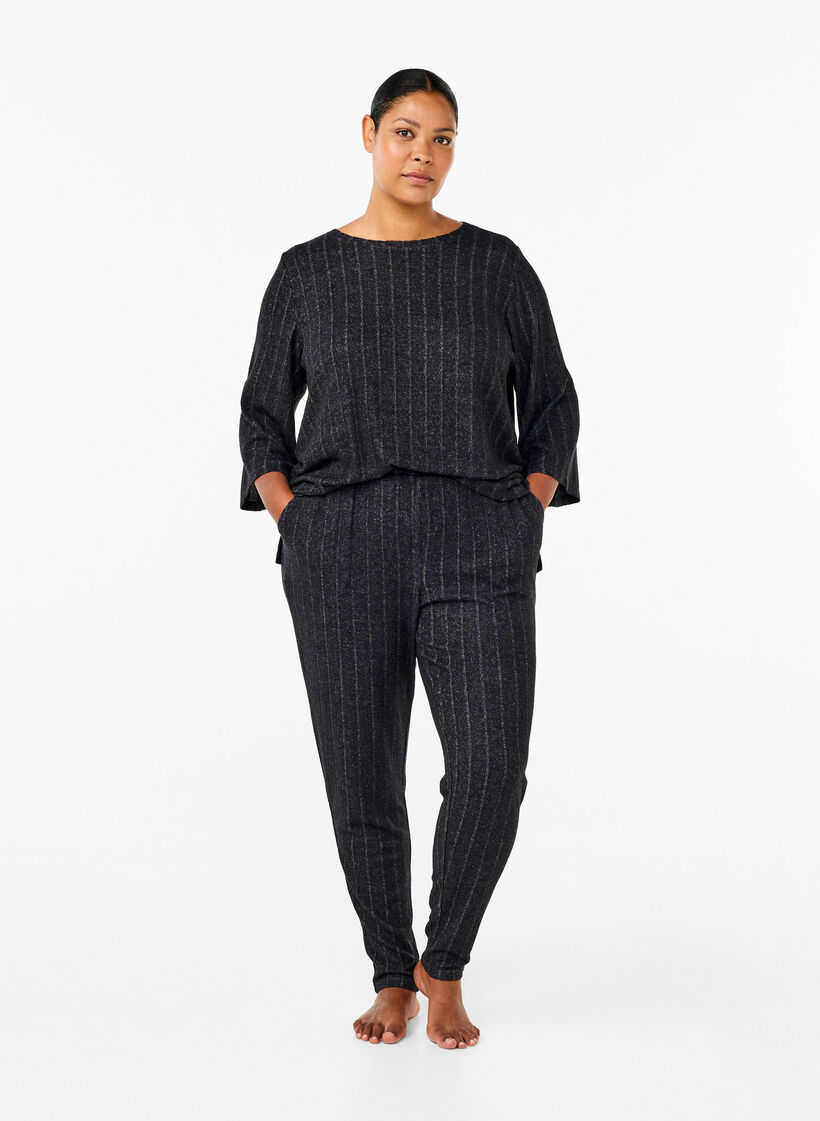 Luzna bluzka z rekawami 3/4, Czarne, Model image number 1