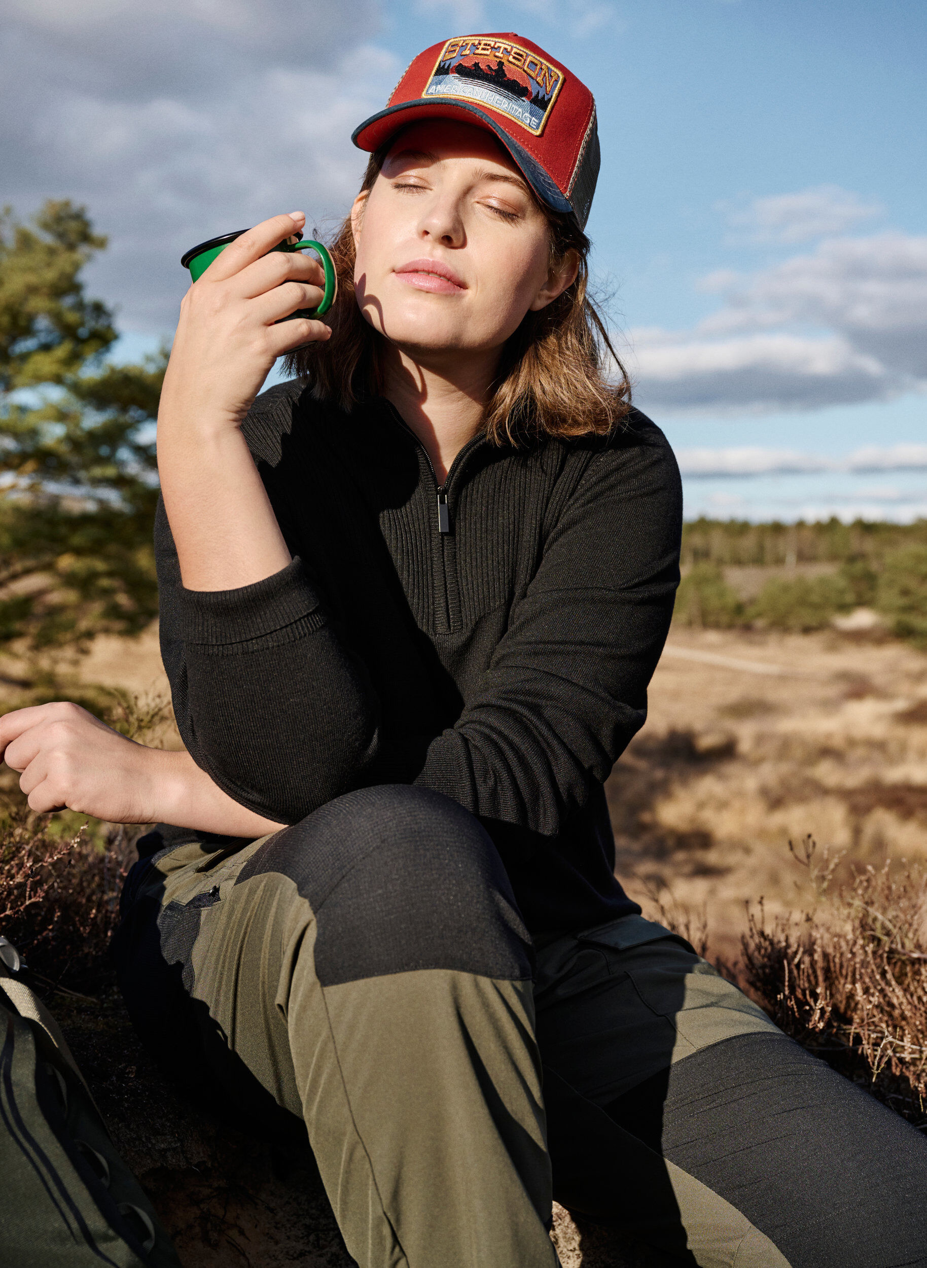 Zizzi Bluzka z dzianiny wiskozowej z wysokim dekoltem i zamkiem blyskawicznym, Black, Image image number 0