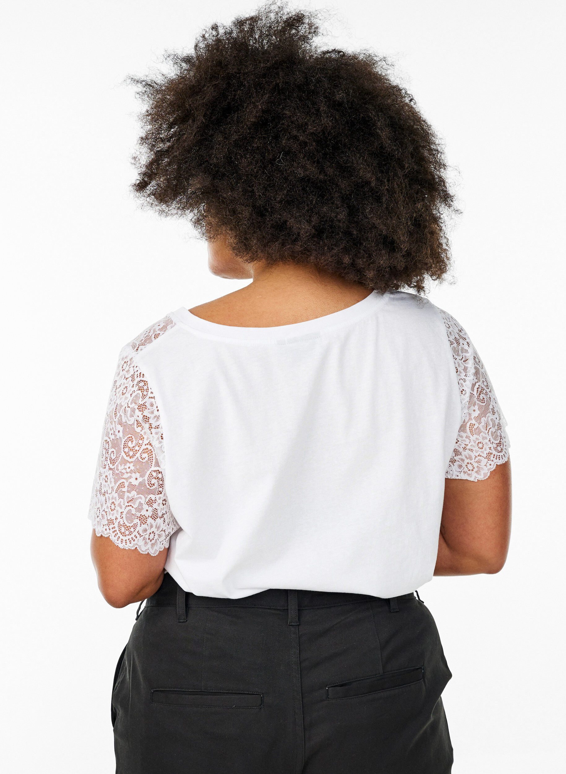 Zizzi Bawelniany t-shirt z kr&oacute;tkimi, koronkowymi rekawami, Biały, Model image number 2